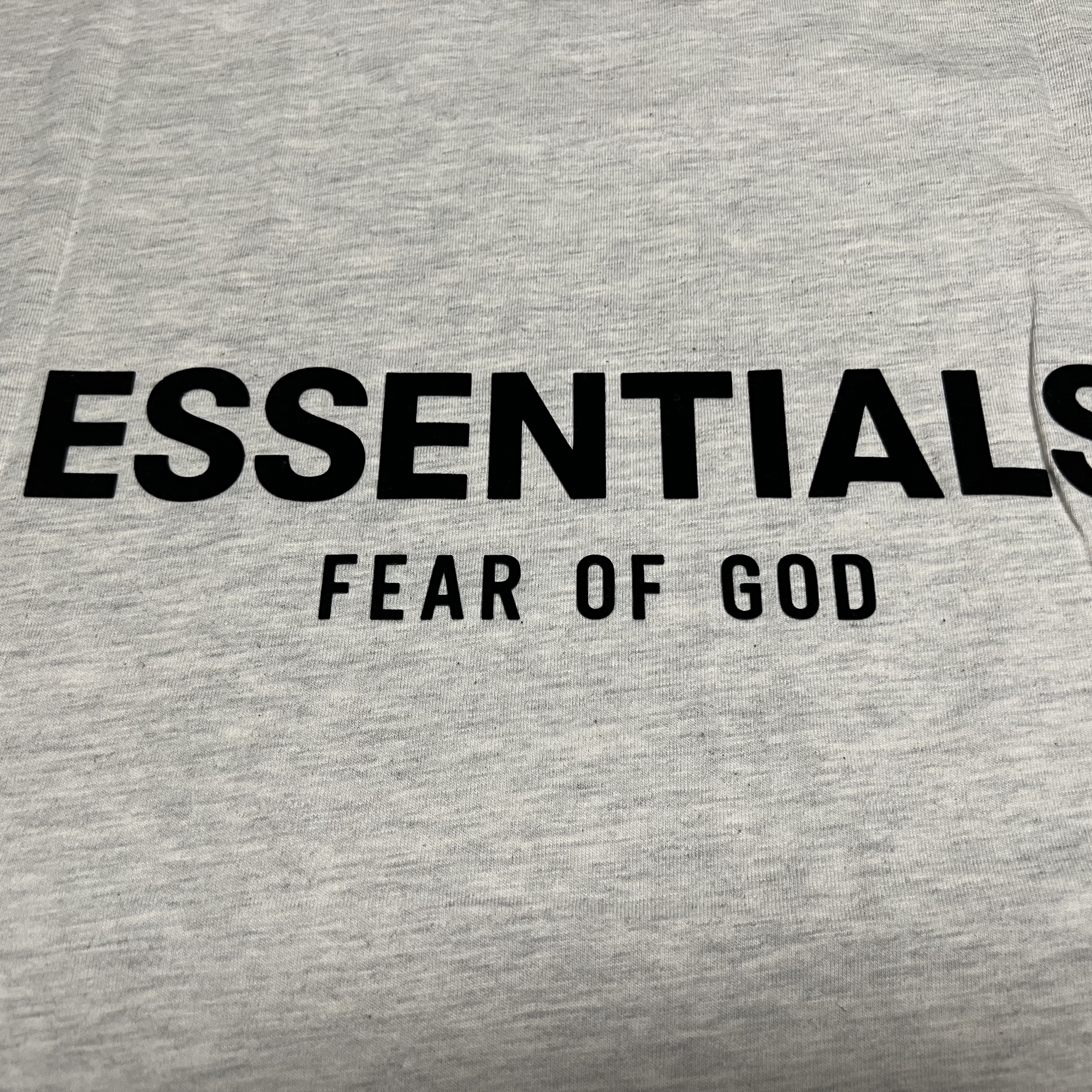 Essentials The Core Collection T-Shirt Light Oatmeal 착용 스타일 - 4