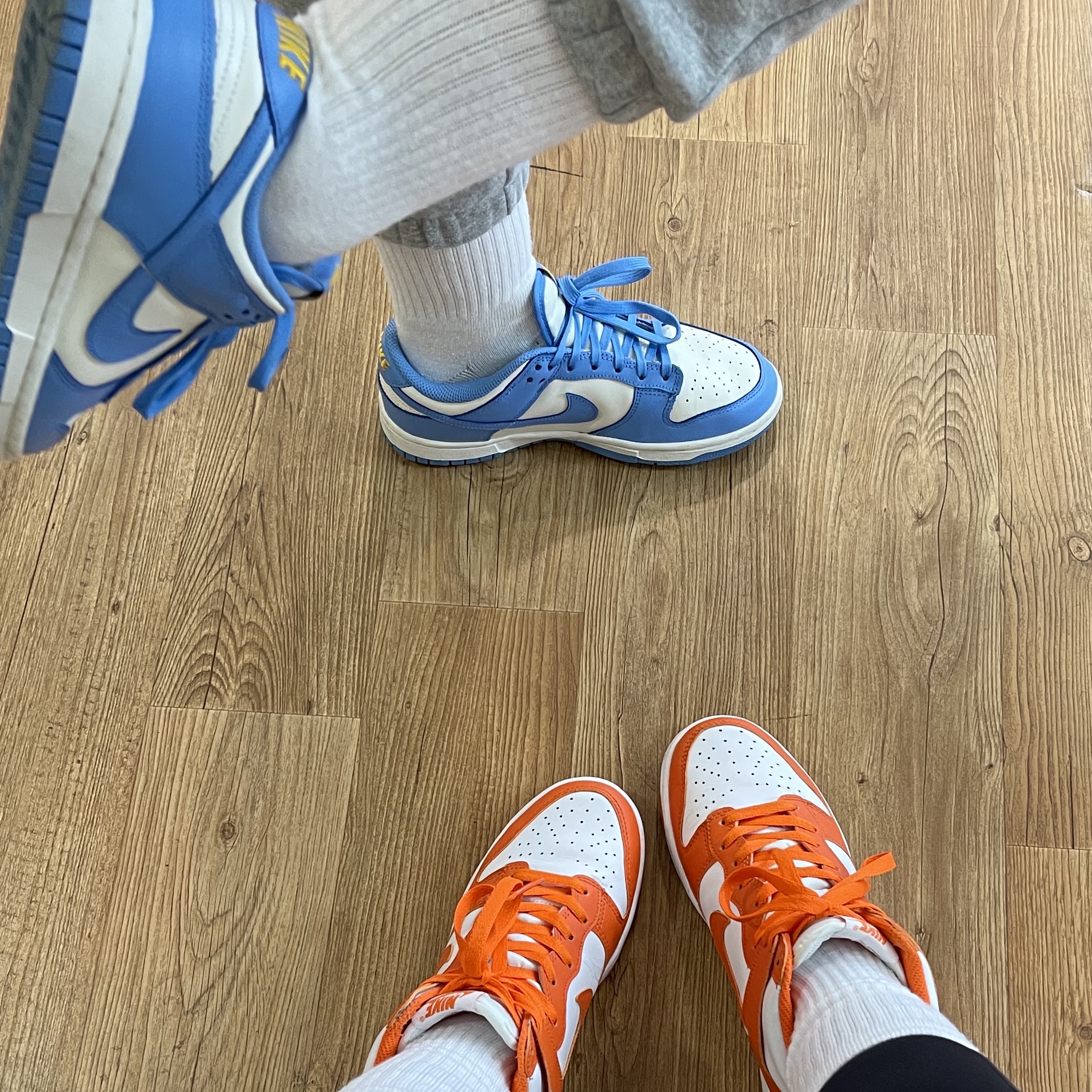 (W) Nike Dunk Low Coast, (W) Nike Dunk High Orange Blaze 착용 스타일 - 2