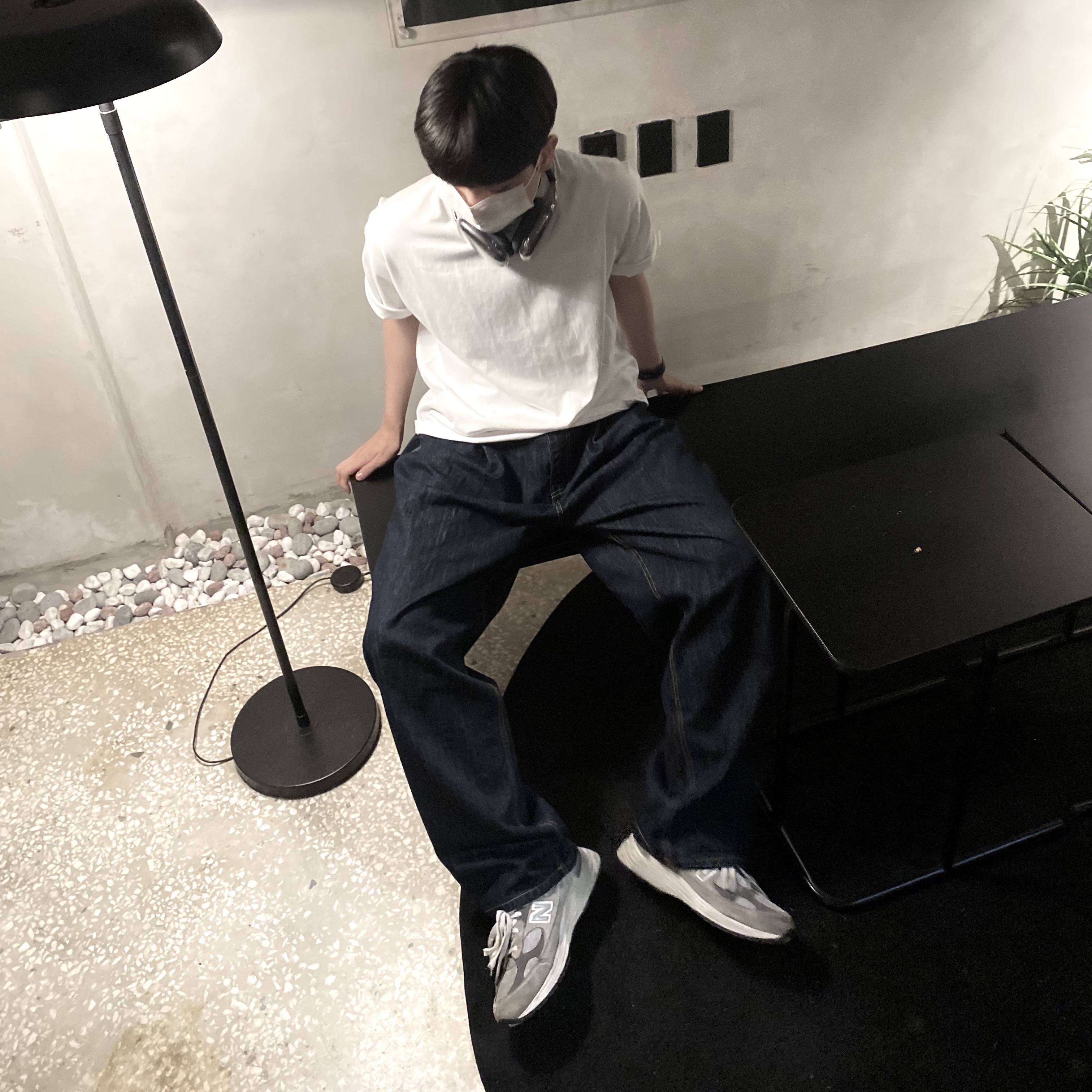 New Balance 992 Made in USA Grey - D Standard, Apple AirPods Max Lightning Space Gray (Korean Ver.) 착용 스타일