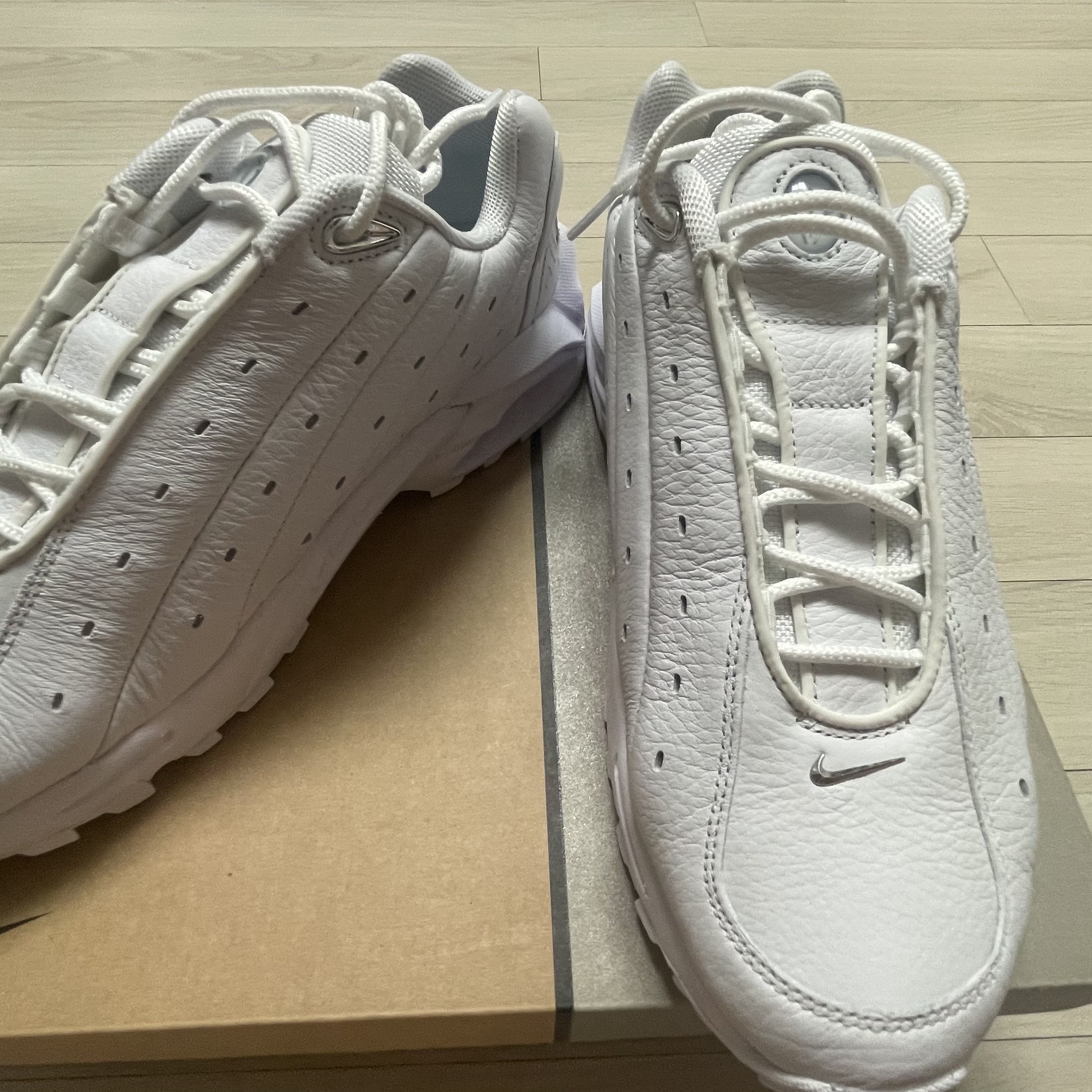 Nike x Drake Nocta Hot Step Air Terra Triple White 착용 스타일