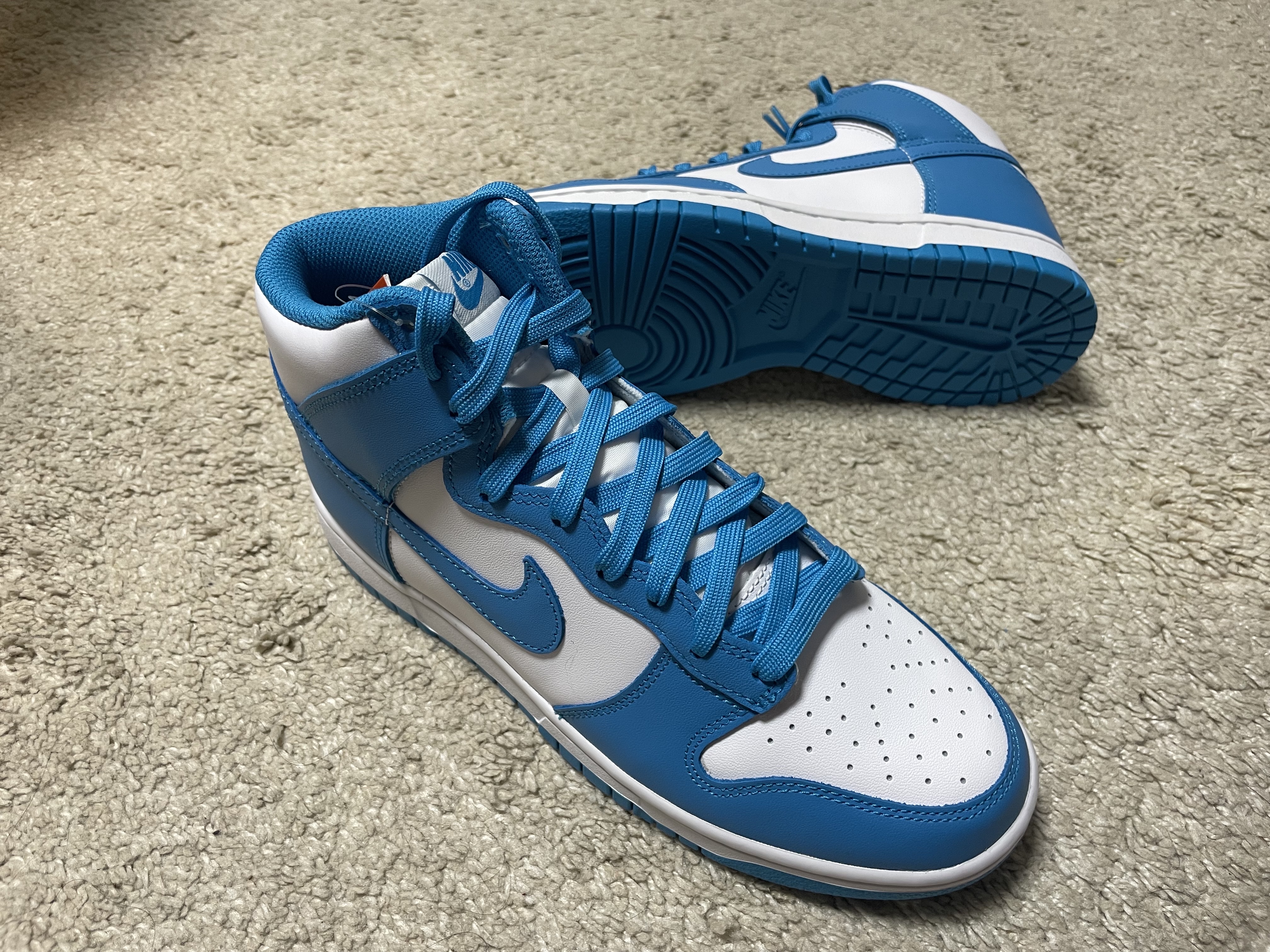 Nike Dunk High Retro Championship Blue 착용 스타일