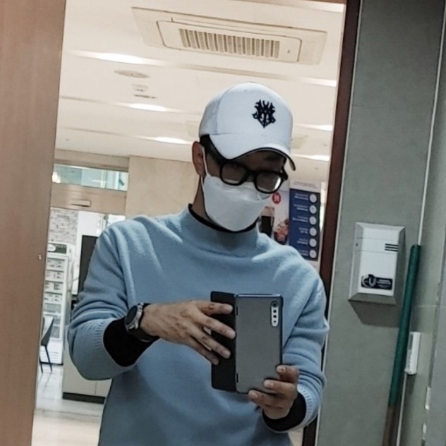 KREAM 프로필 이미지