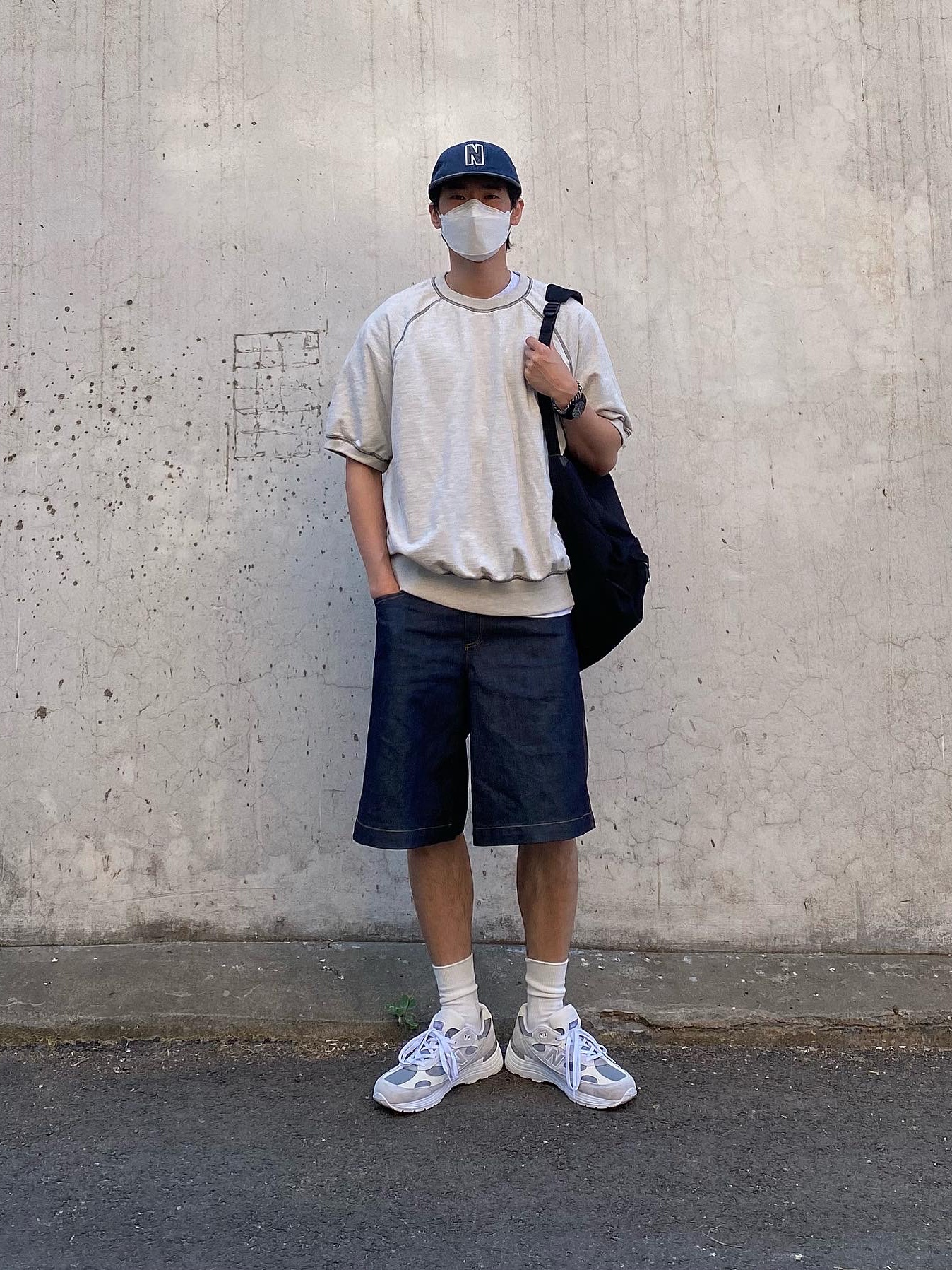 New Balance 992 Made in USA White Silver 착용 스타일 - 2