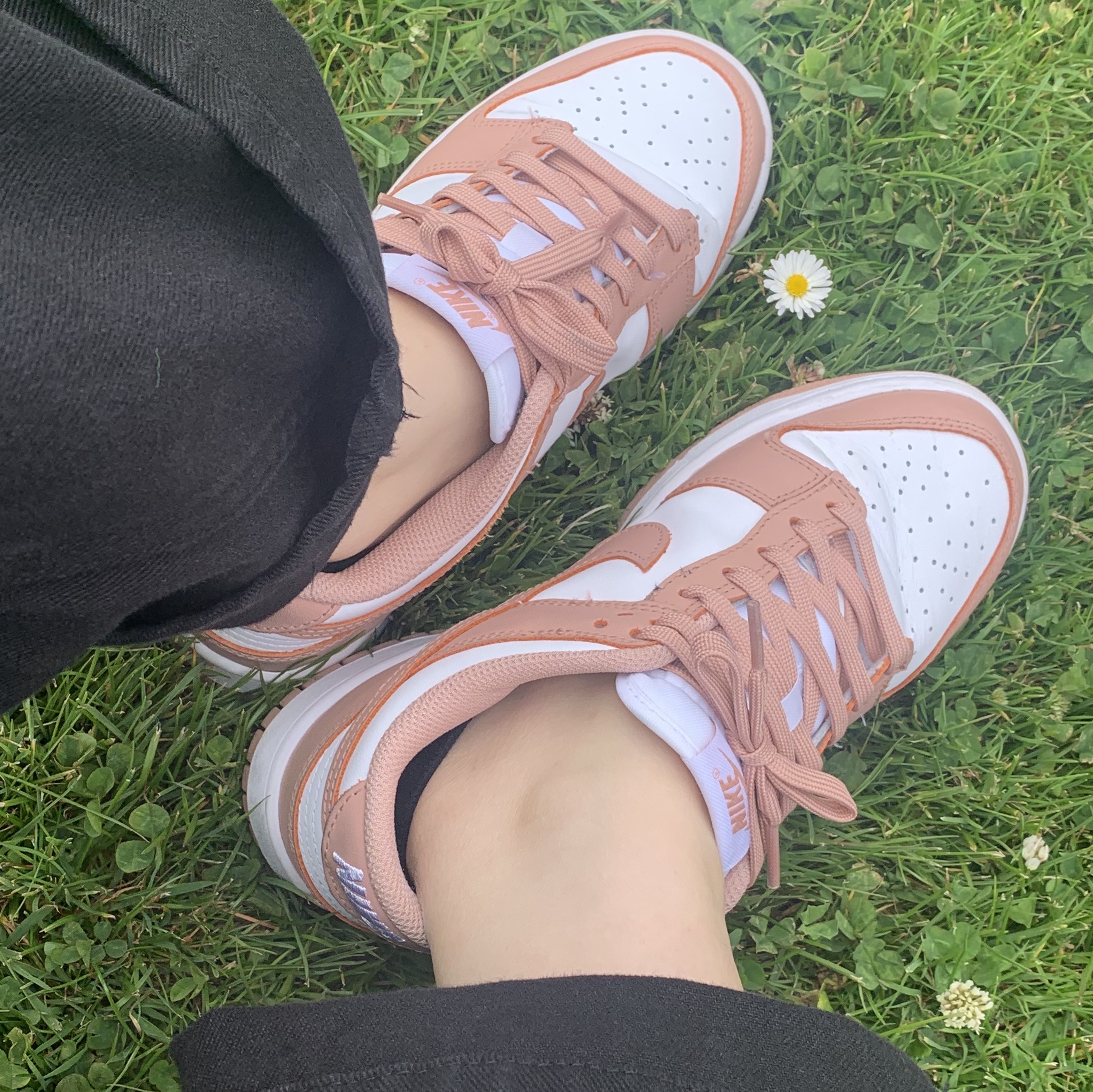 (W) Nike Dunk Low Rose Whisper 착용 스타일