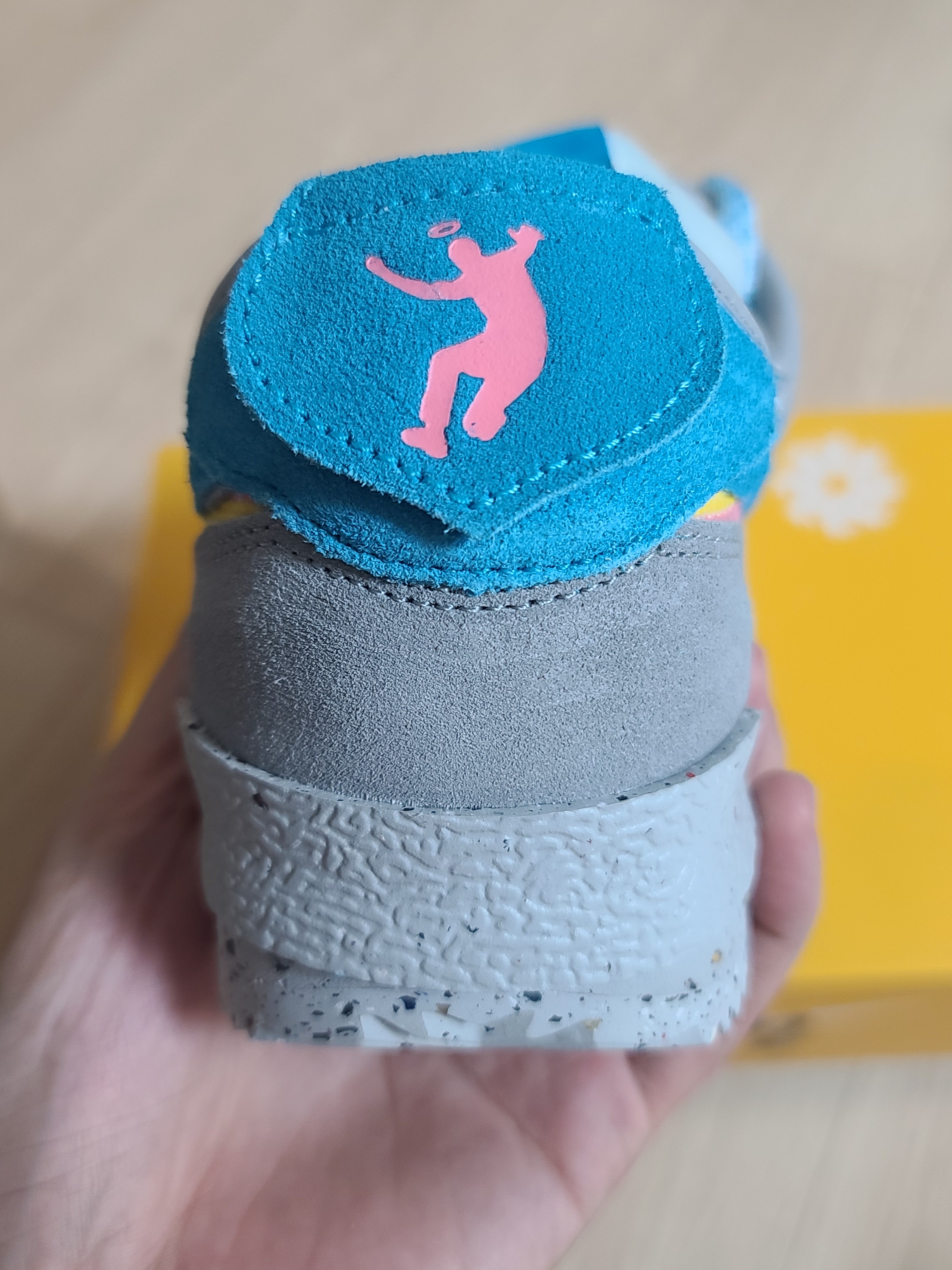 Nike x Union Cortez SP Light Smoke 착용 스타일 - 2