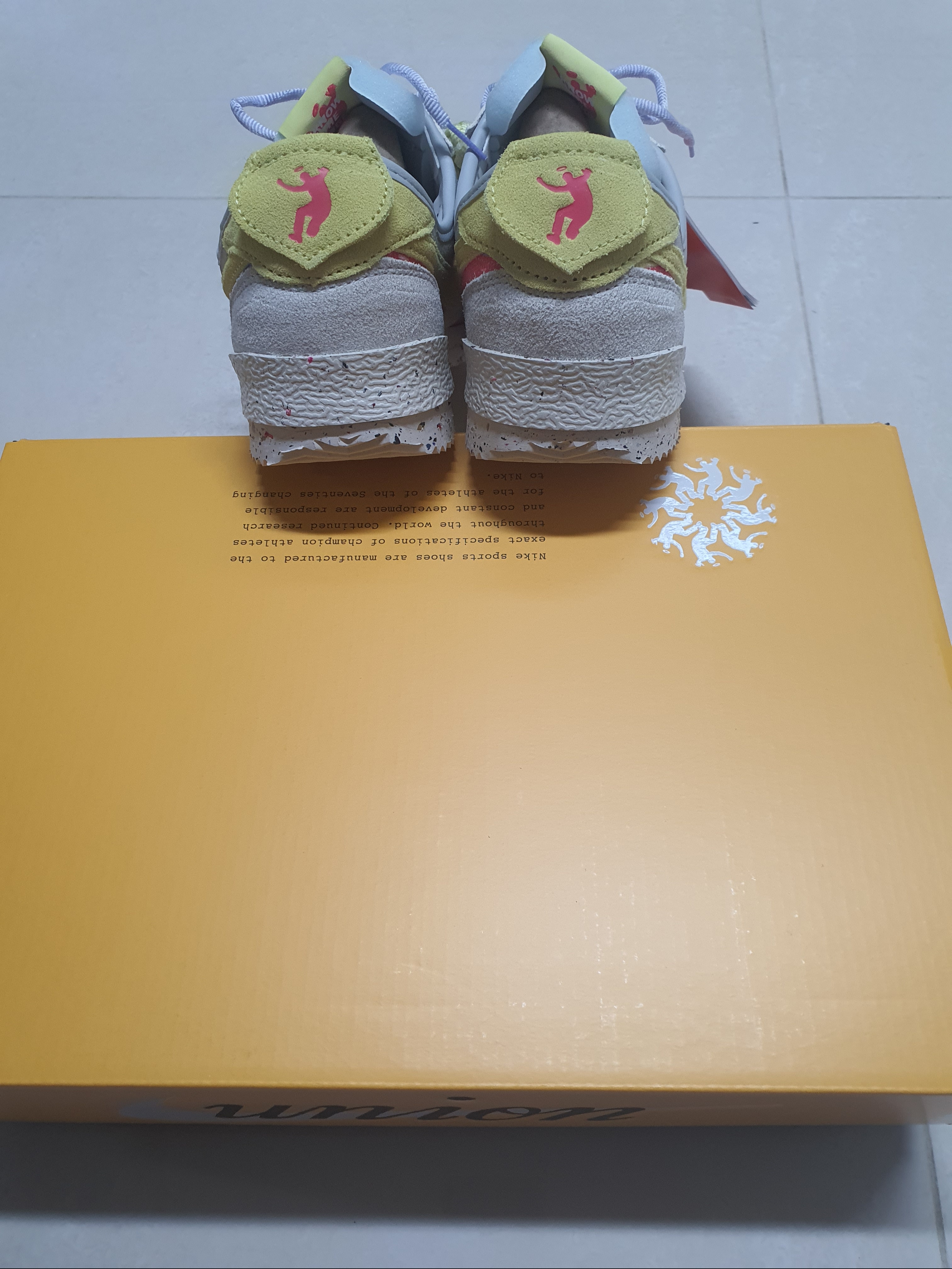 Nike x Union Cortez SP Lemon Frost 착용 스타일 - 4