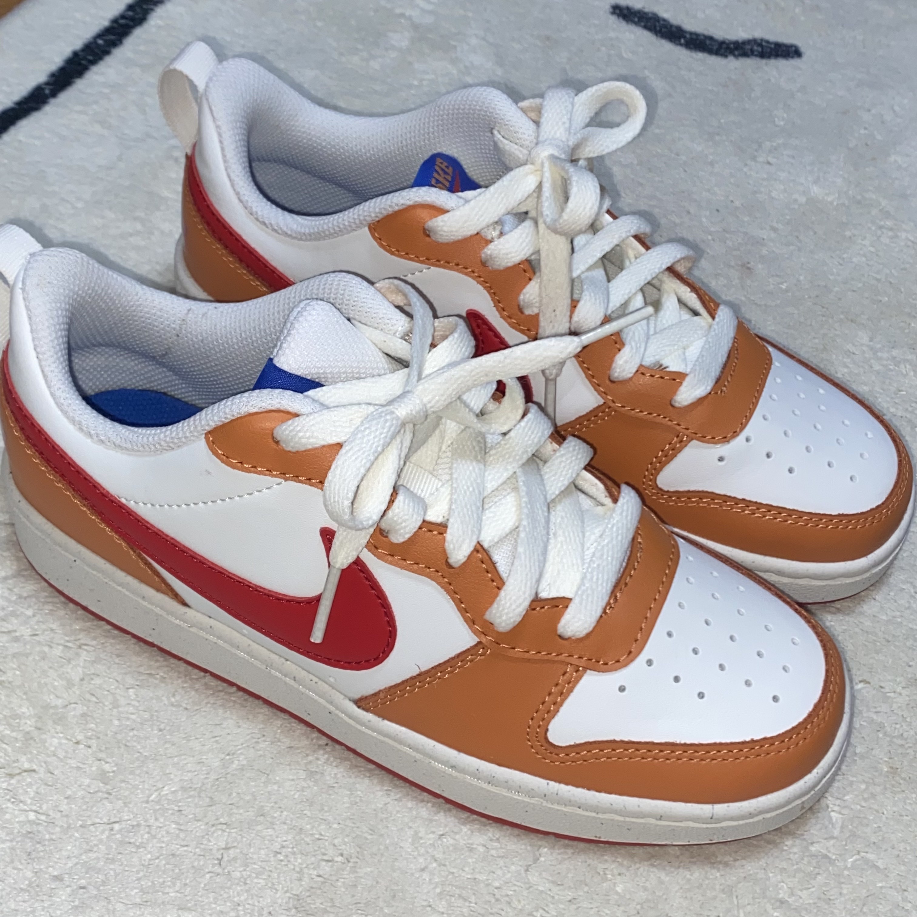 (GS) Nike Court Borough 2 Hot Curry 착용 스타일