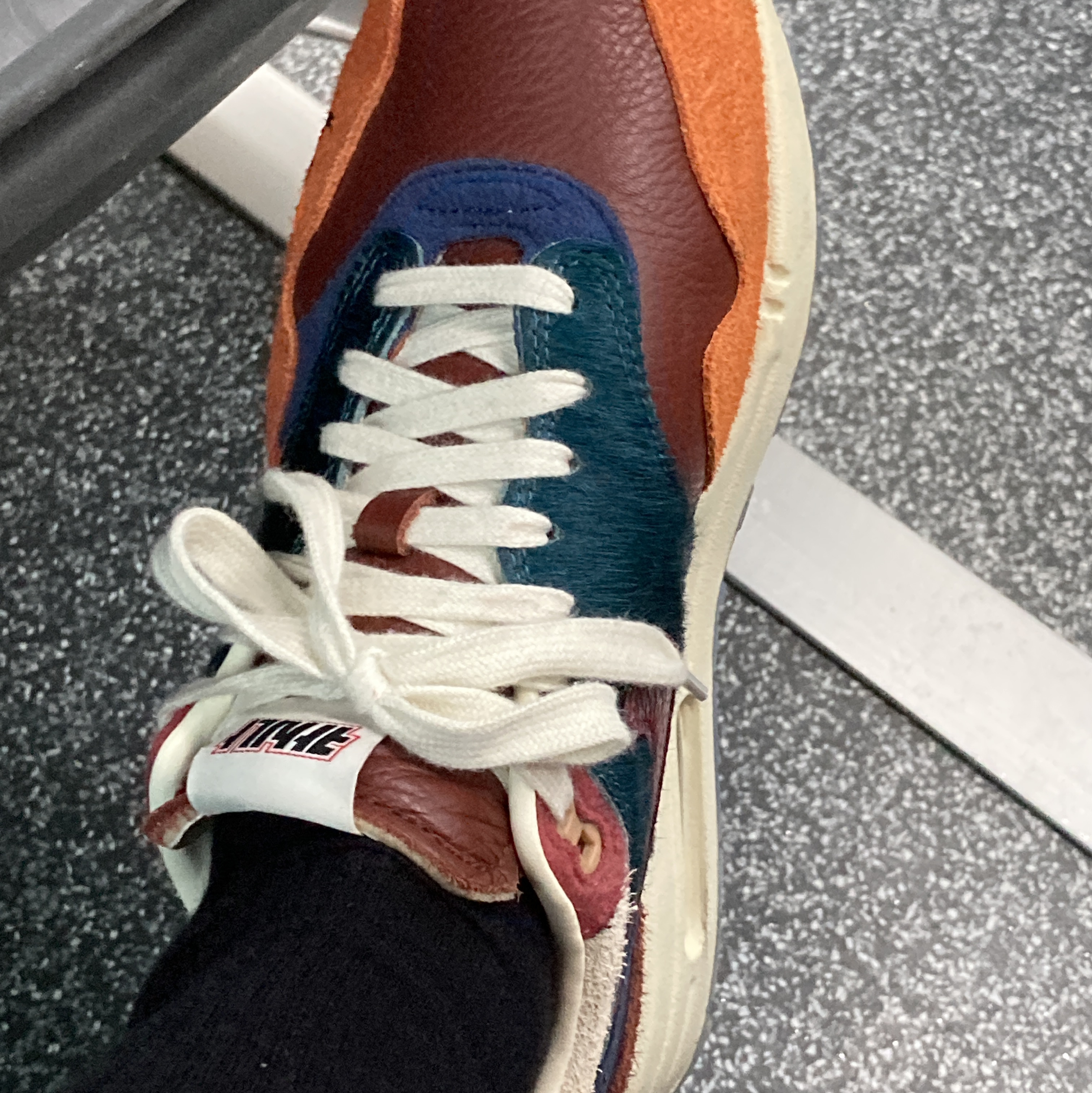 Nike x Kasina Air Max 1 SP Won-Ang Orange 착용 스타일