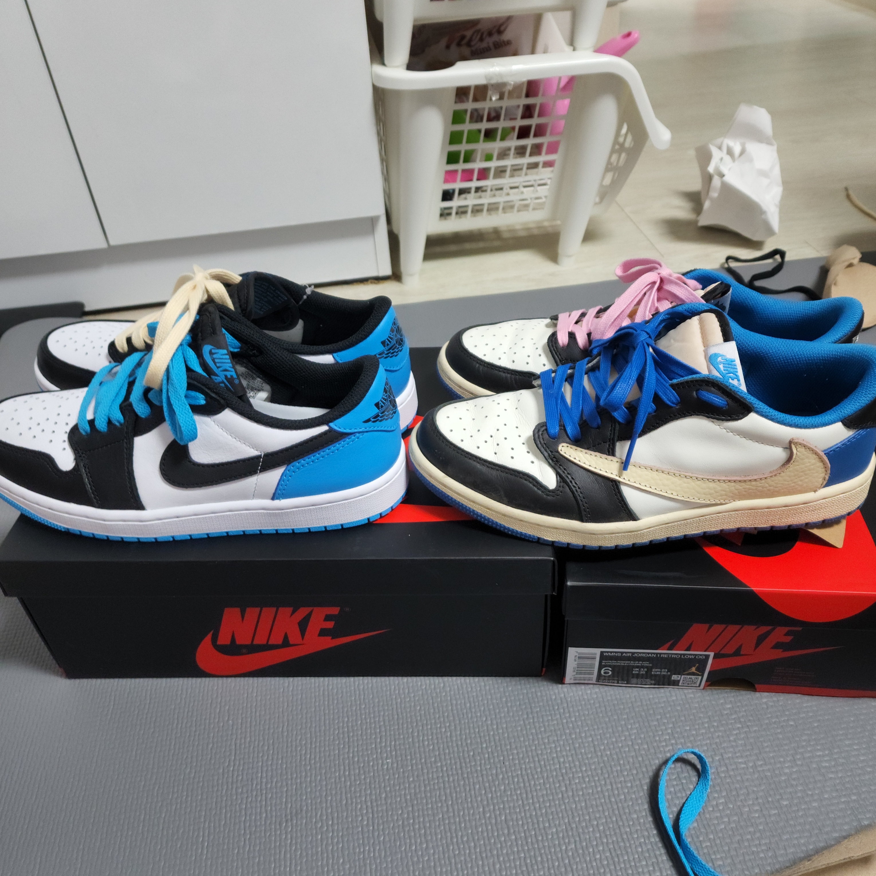 Jordan 1 Retro Low OG Black and Dark Powder Blue, (W) Jordan 1 Retro Low OG Black and Dark Powder Blue 착용 스타일 - 3
