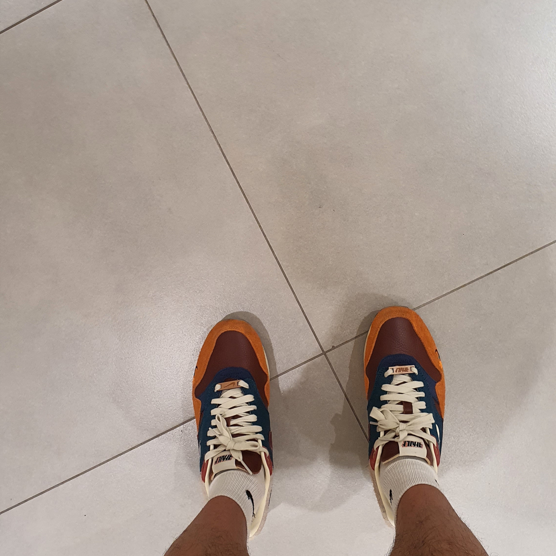 Nike x Kasina Air Max 1 SP Won-Ang Orange 착용 스타일