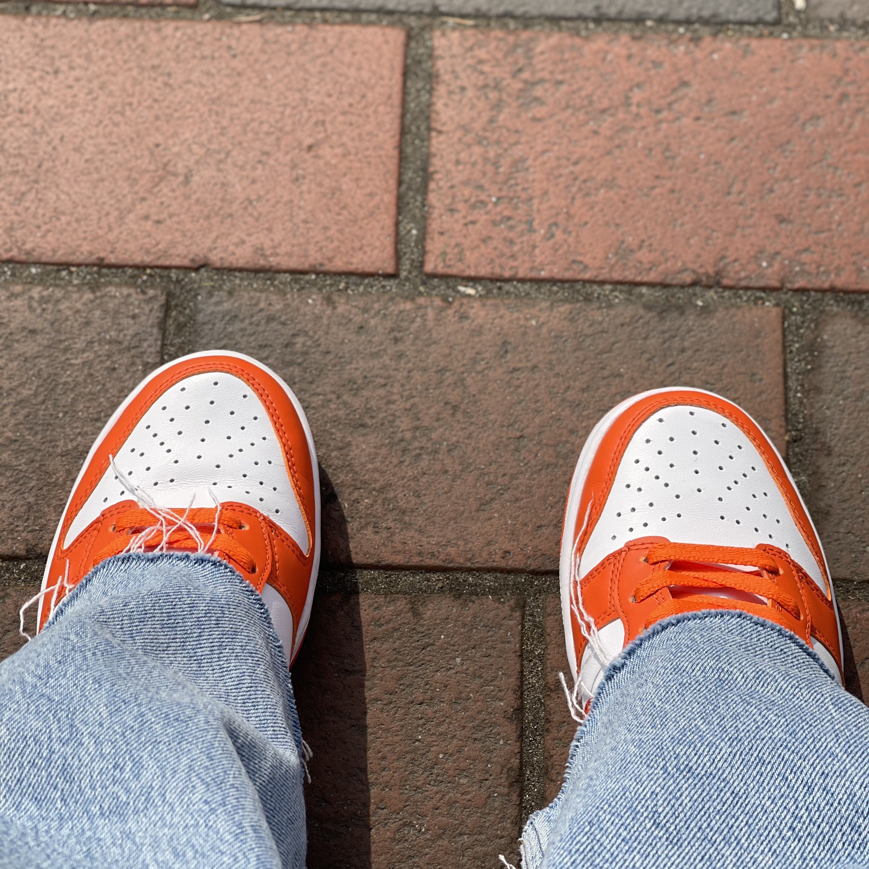 (W) Nike Dunk High Orange Blaze 착용 스타일