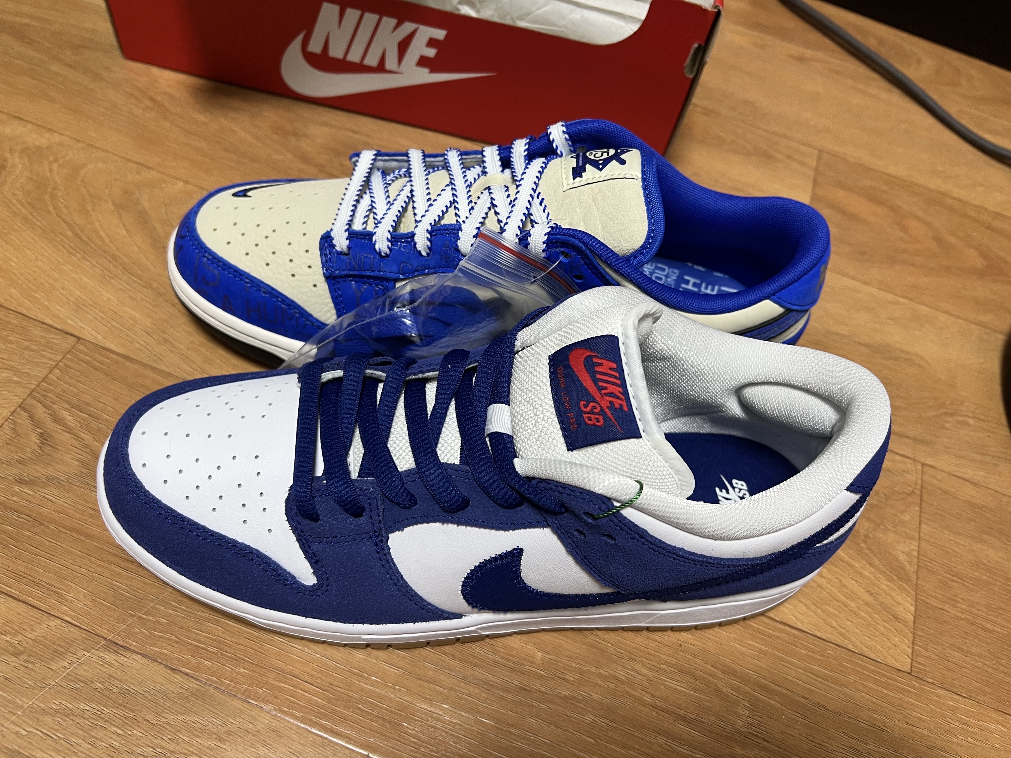 Nike Dunk Low Jackie Robinson, Nike SB Dunk Low Pro Premium Deep Royal Blue 착용 스타일 - 3