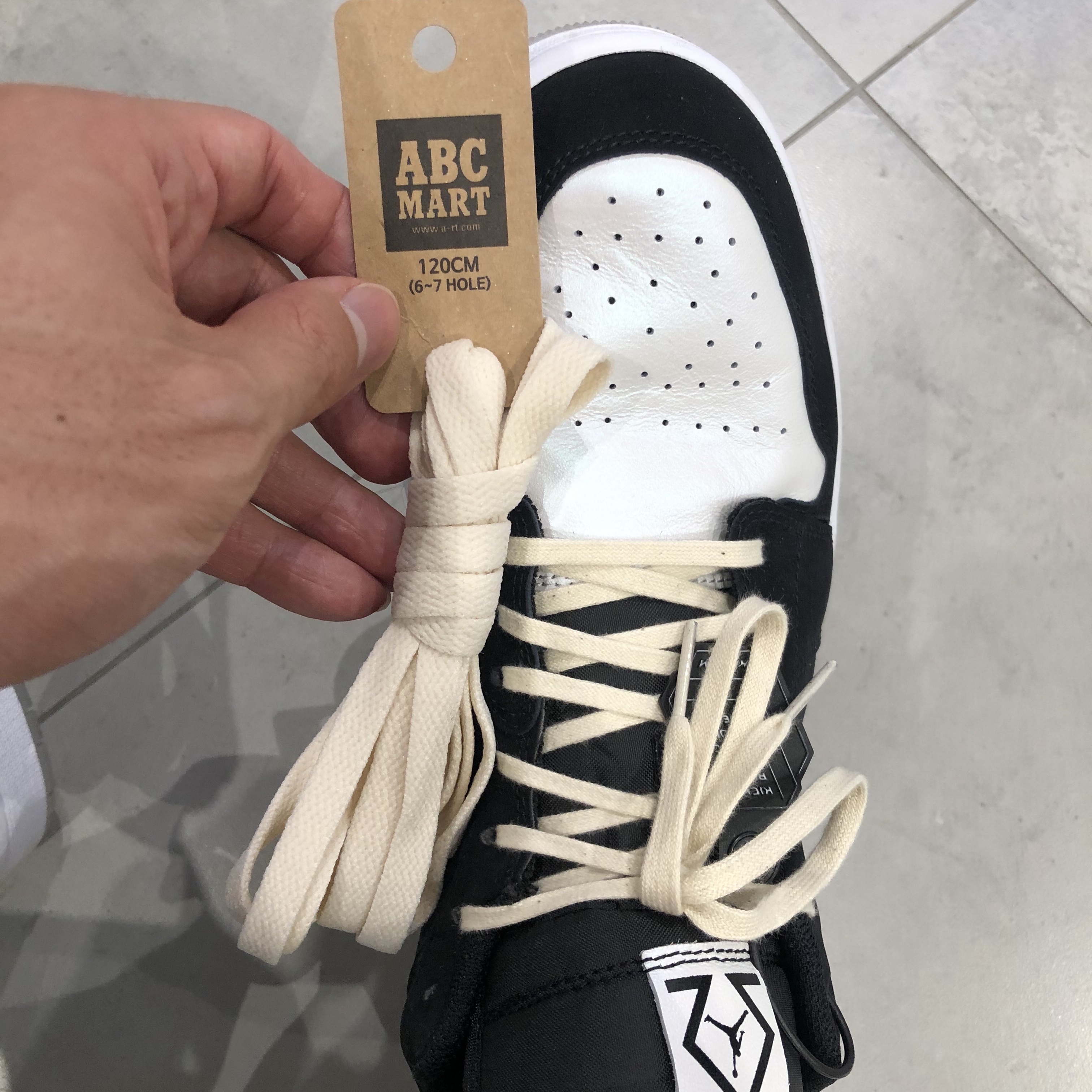 Jordan 1 Low SE Diamond 착용 스타일 - 3