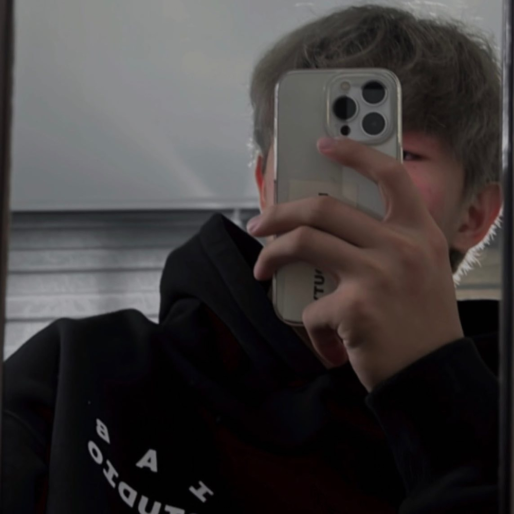 KREAM 프로필 이미지