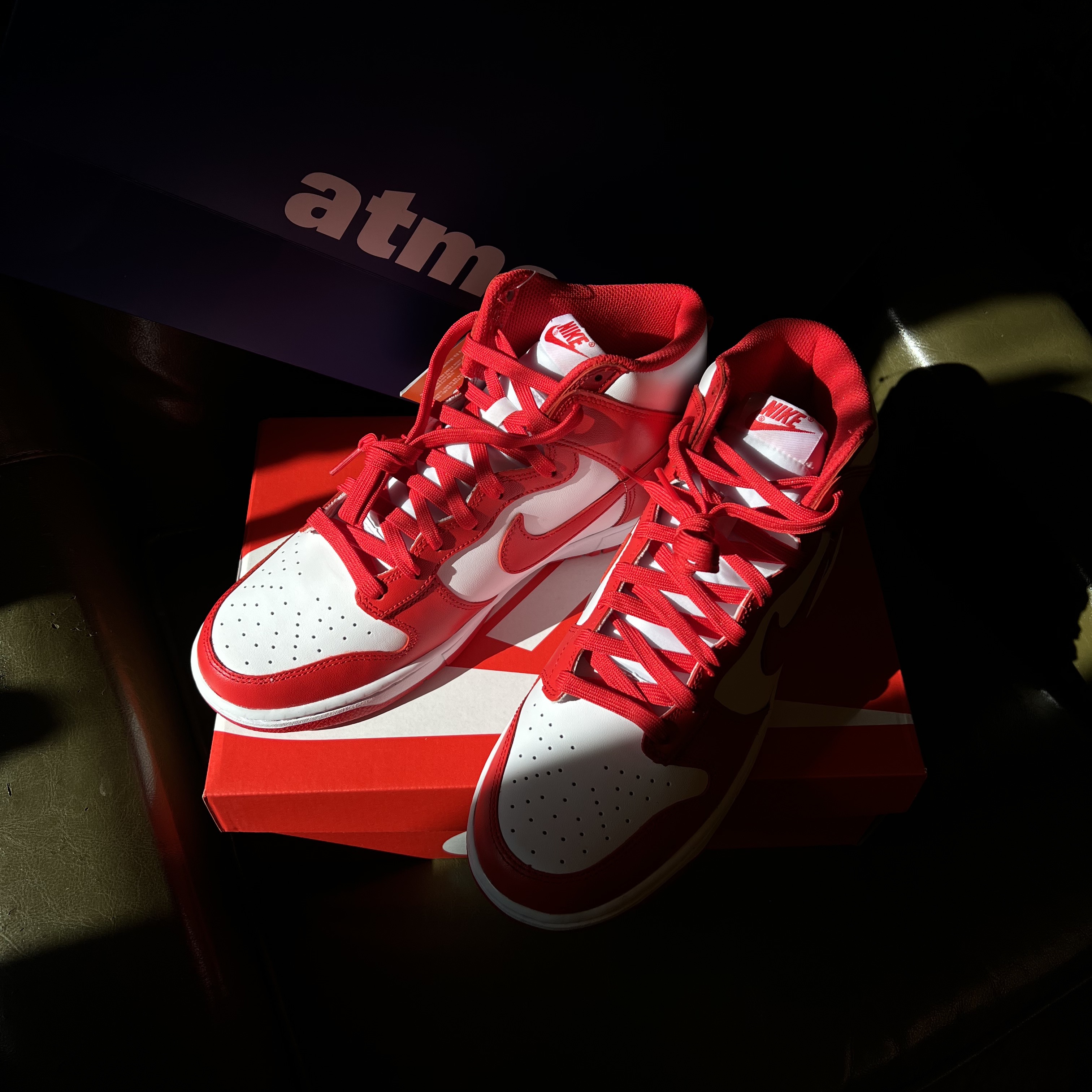 Nike Dunk High Retro Championship White and Red 착용 스타일