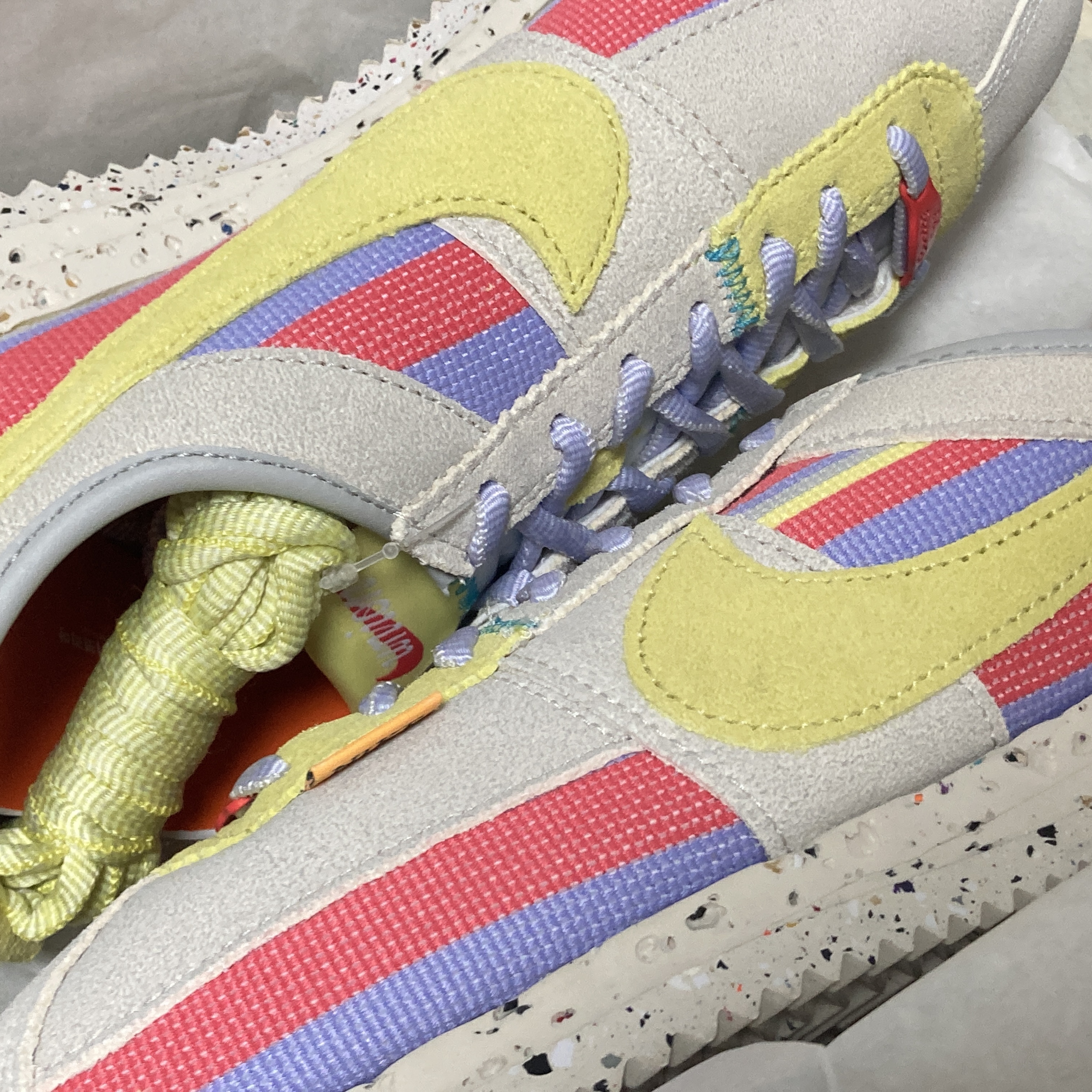 Nike x Union Cortez SP Lemon Frost 착용 스타일 - 1