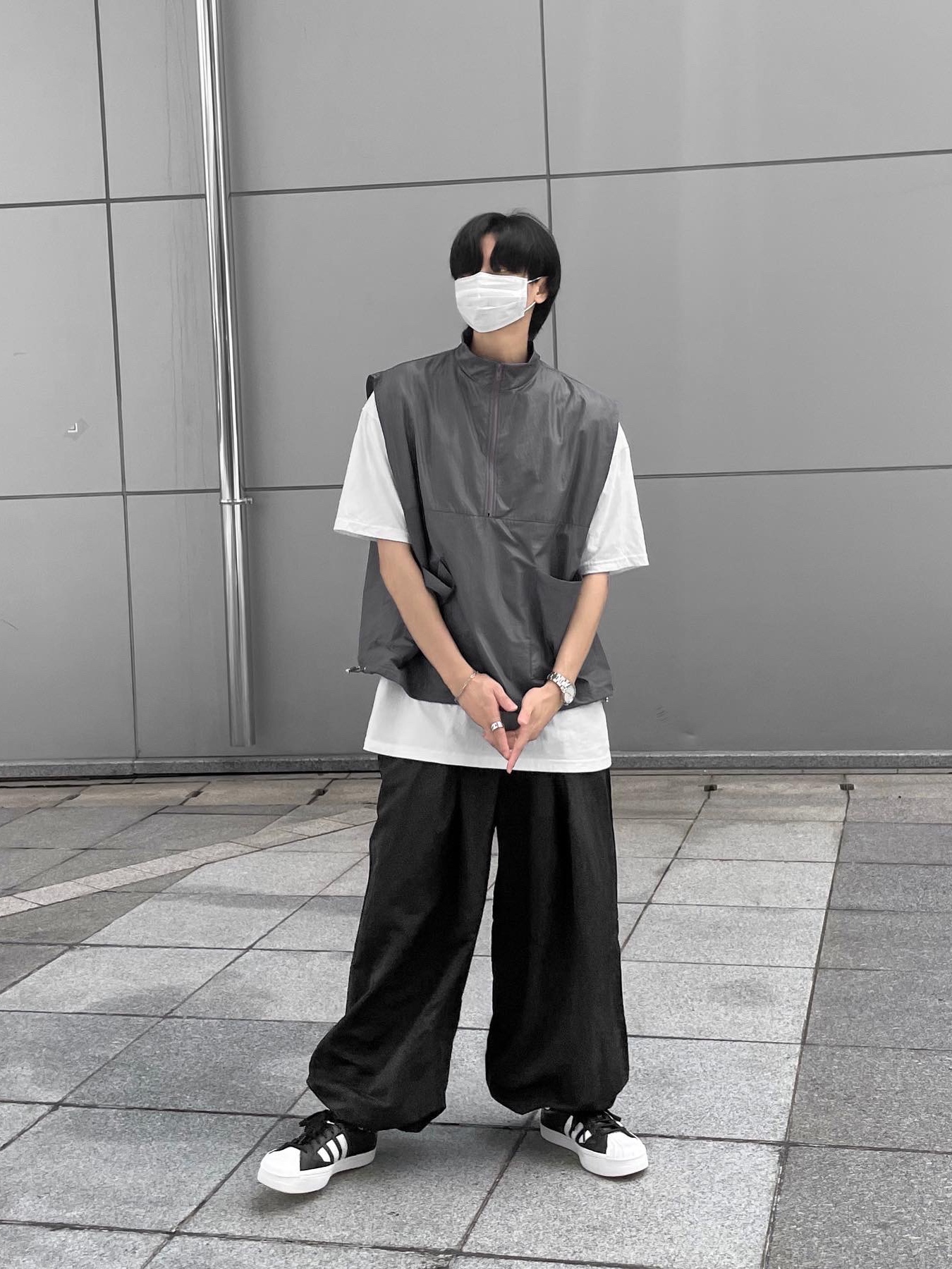 Y-3 Yohji Star Black White 착용 스타일 - 5