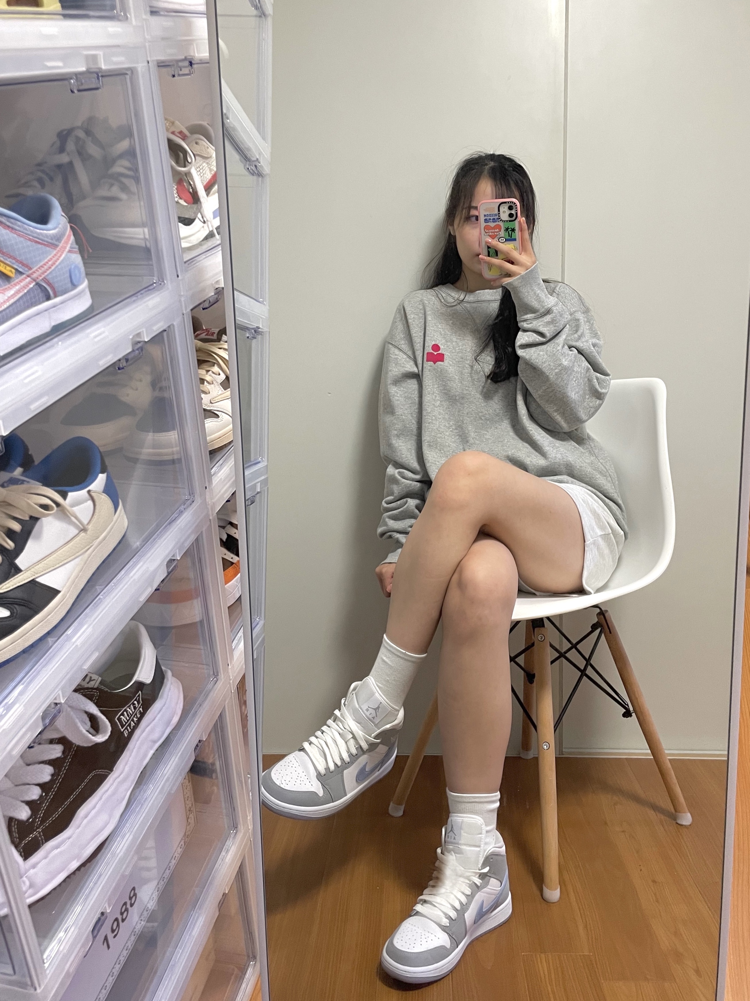 (W) Jordan 1 Mid Wolf Grey 착용 스타일