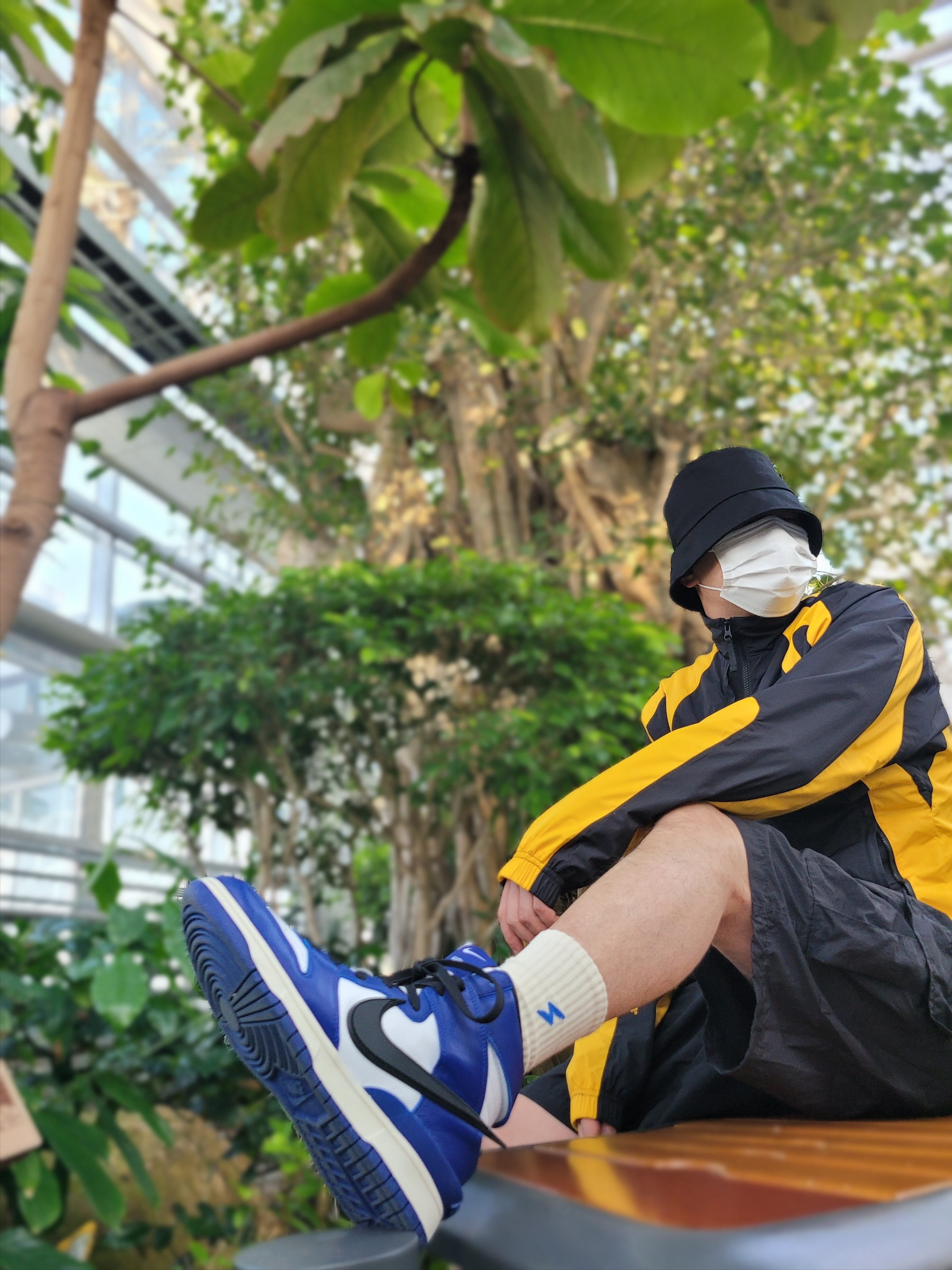 Nike x Ambush Dunk High Deep Royal Blue, Nike x Drake Nocta Essential Track Jacket - US/EU 착용 스타일 - 1
