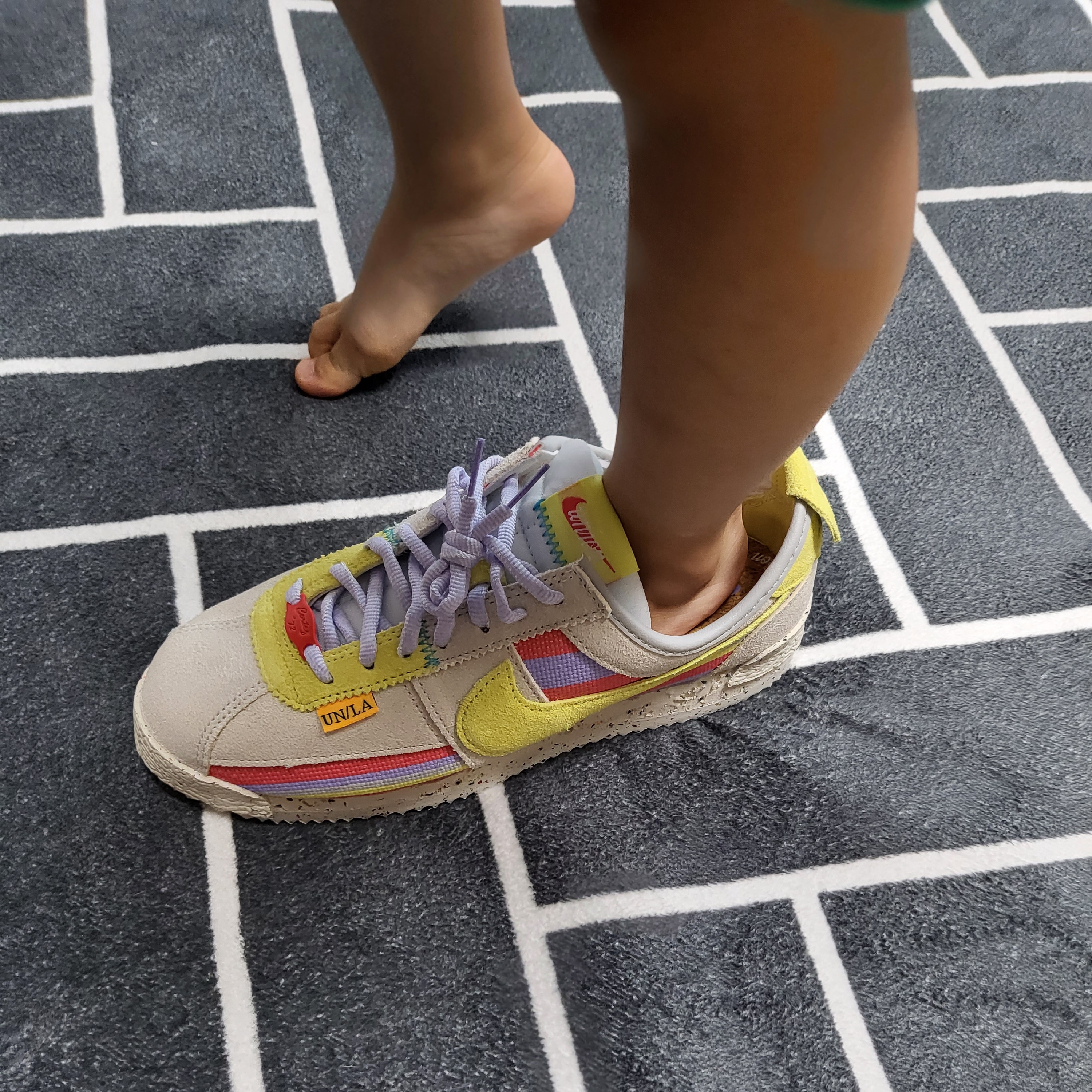 Nike x Union Cortez SP Lemon Frost, Nike x Union Cortez SP Light Smoke 착용 스타일 - 3