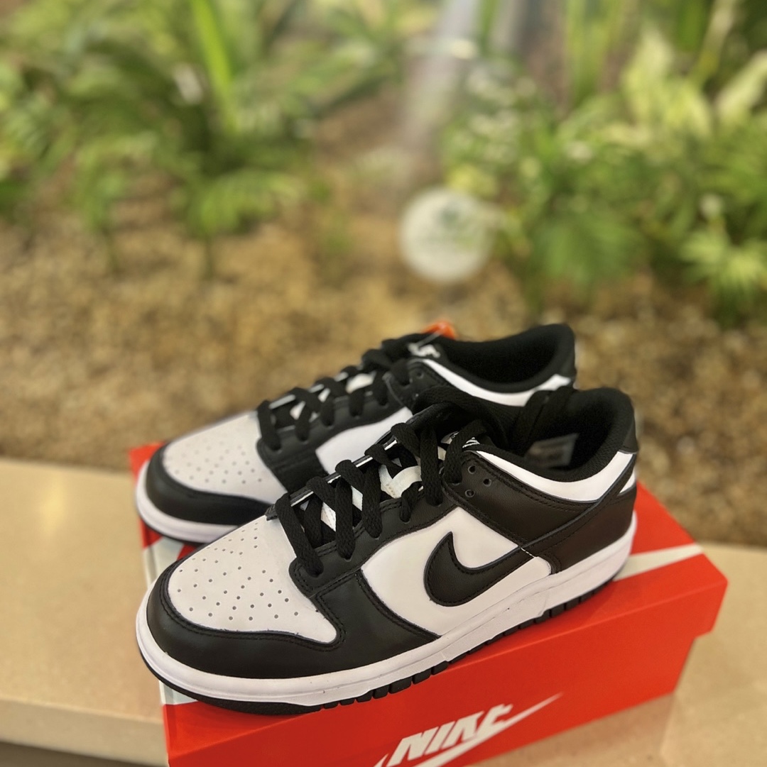 (GS) Nike Dunk Low Black 착용 스타일