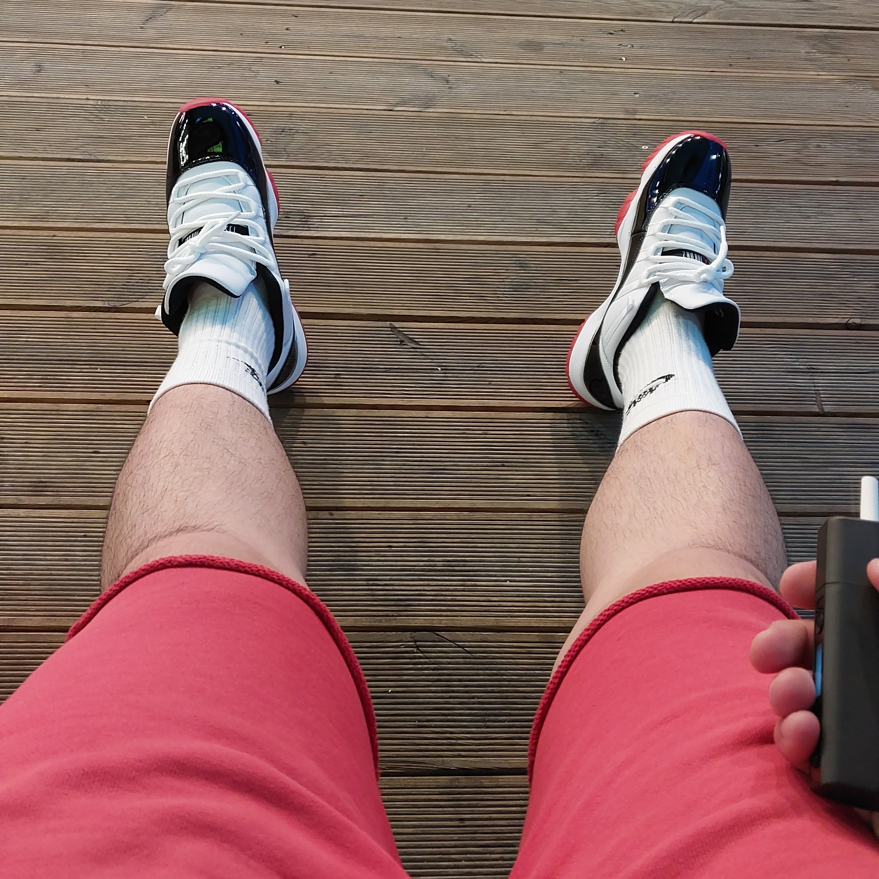 Jordan 11 Retro Low Concord Bred 착용 스타일