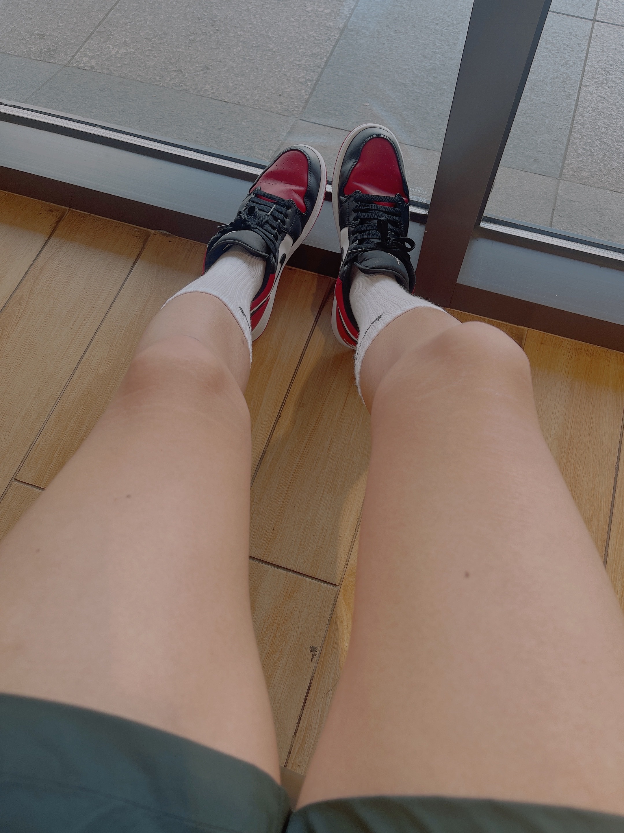 Jordan 1 Low Bred Toe 착용 스타일