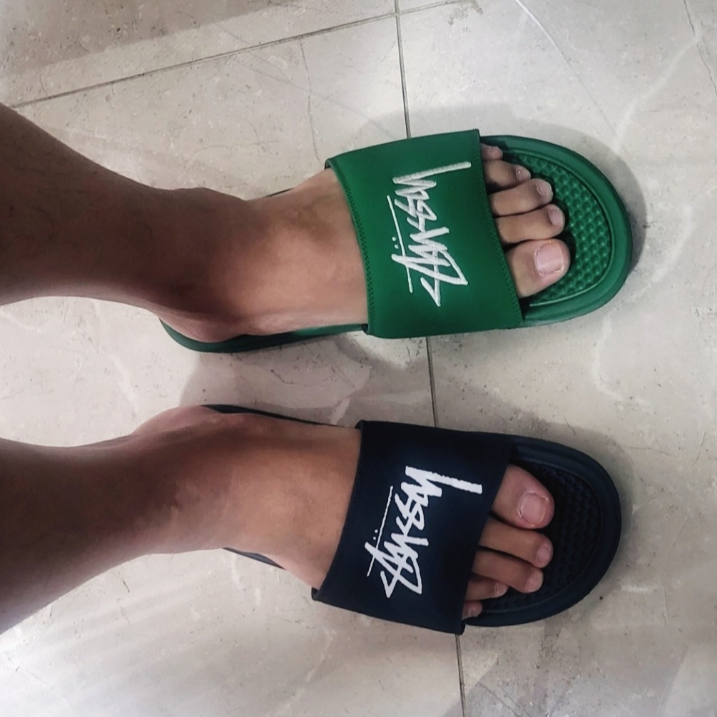 Nike x Stussy Benassi Slide Black, Nike x Stussy Benassi Slide Pine Green 착용 스타일