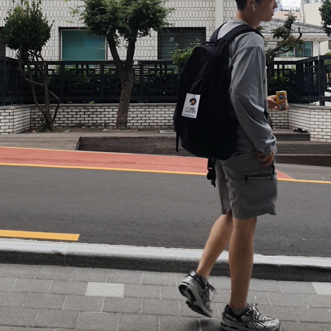 Asics x Andersson Bell Gel-1090 Glacier Grey Silver, Palace Mesh Pocket Shell Shorts Grey - 21SS 착용 스타일 - 2