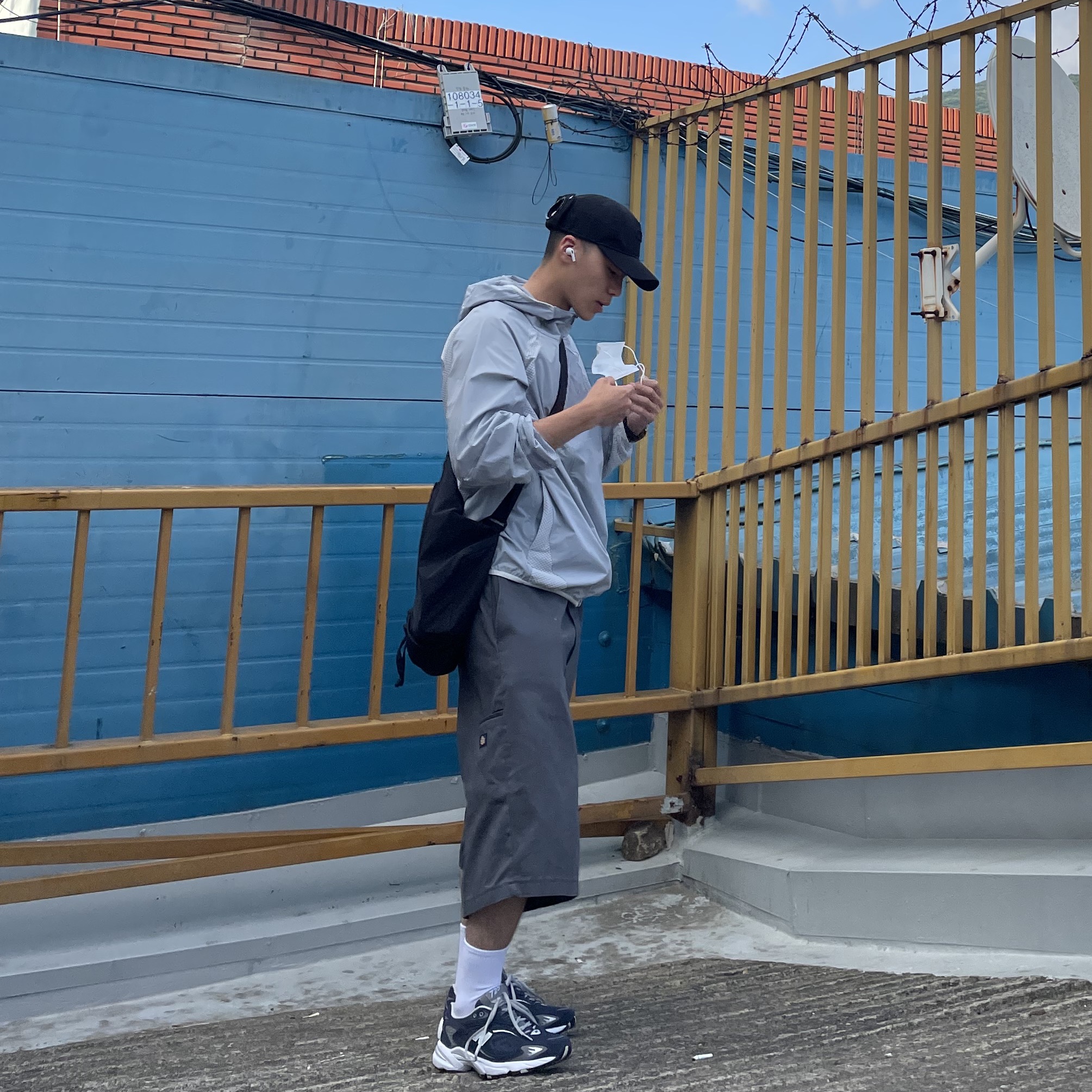 Sansan Gear Mesh Jacket Sky Blue - 22SS 착용 스타일 - 2