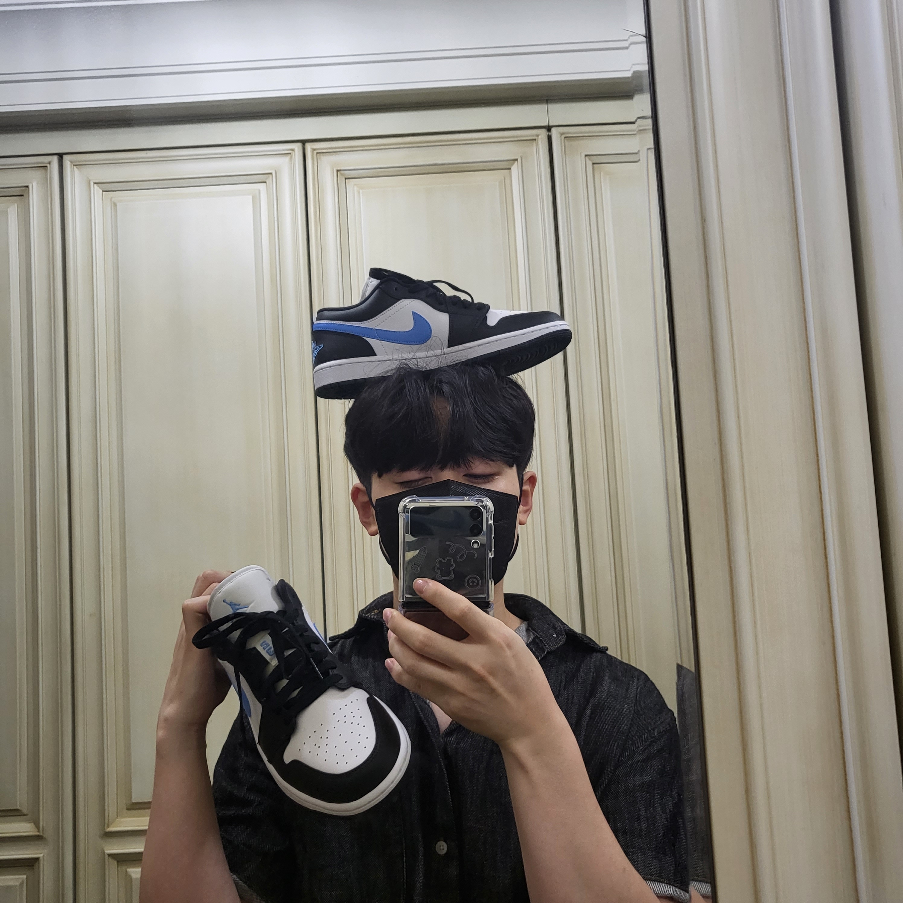 (W) Jordan 1 Low Black University Blue 착용 스타일