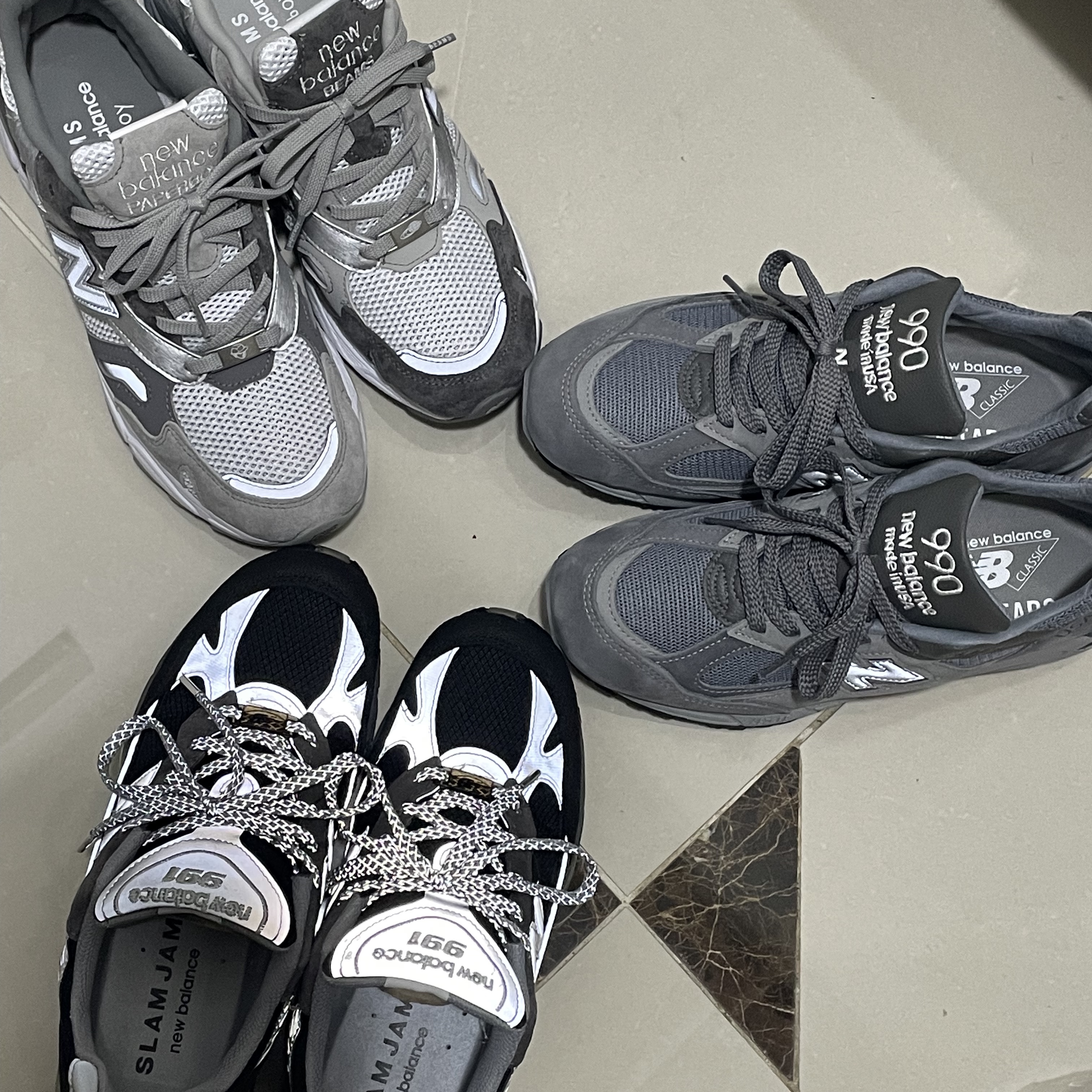New Balance x Paperboy Paris x Beams 920 Made in UK Ice Boy, New Balance x Slam Jam 991 Made in UK Black Grey 착용 스타일