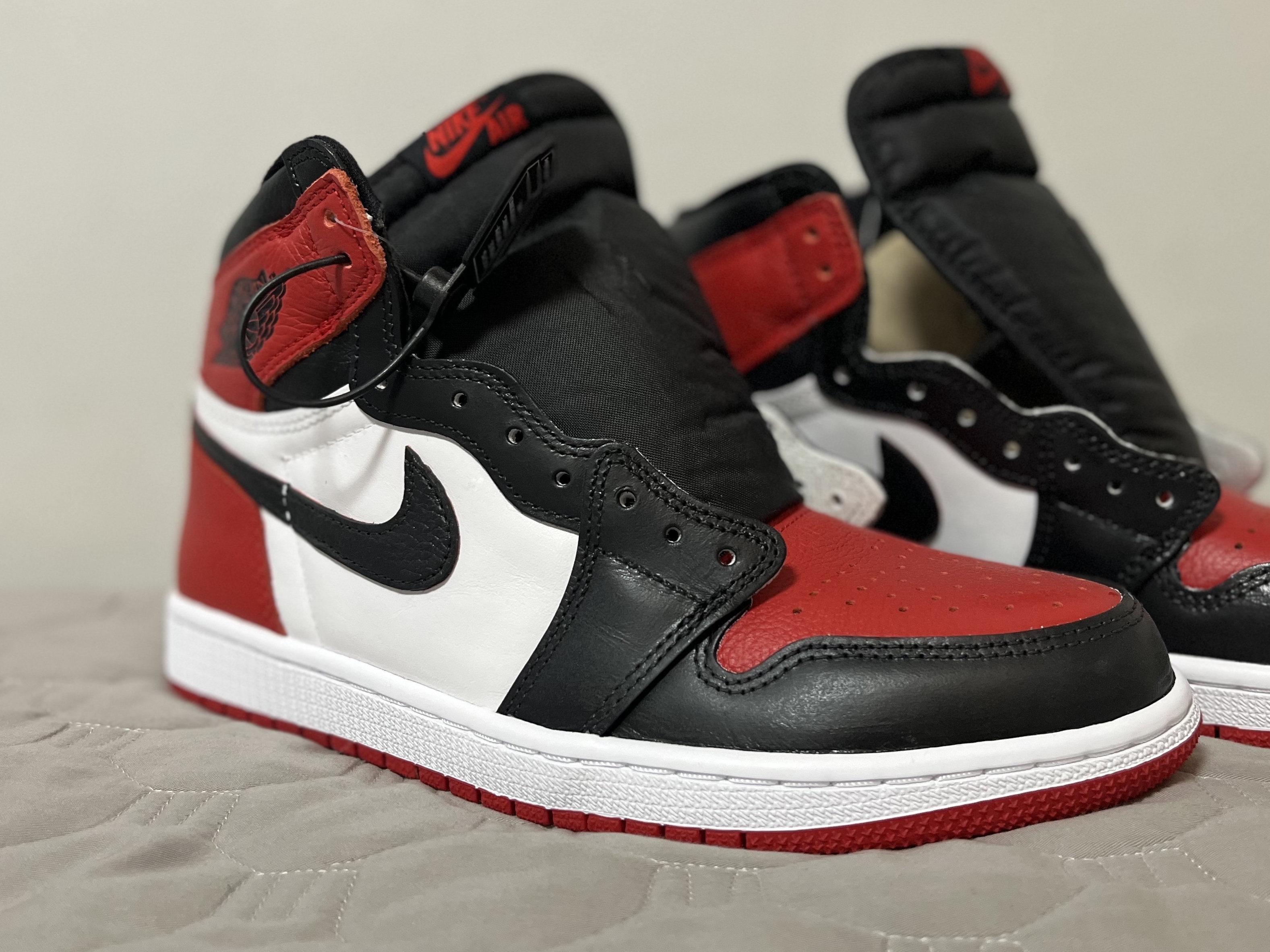 Jordan 1 Retro High OG Heritage, (GS) Jordan 1 Retro High OG Heritage 착용 스타일 - 1