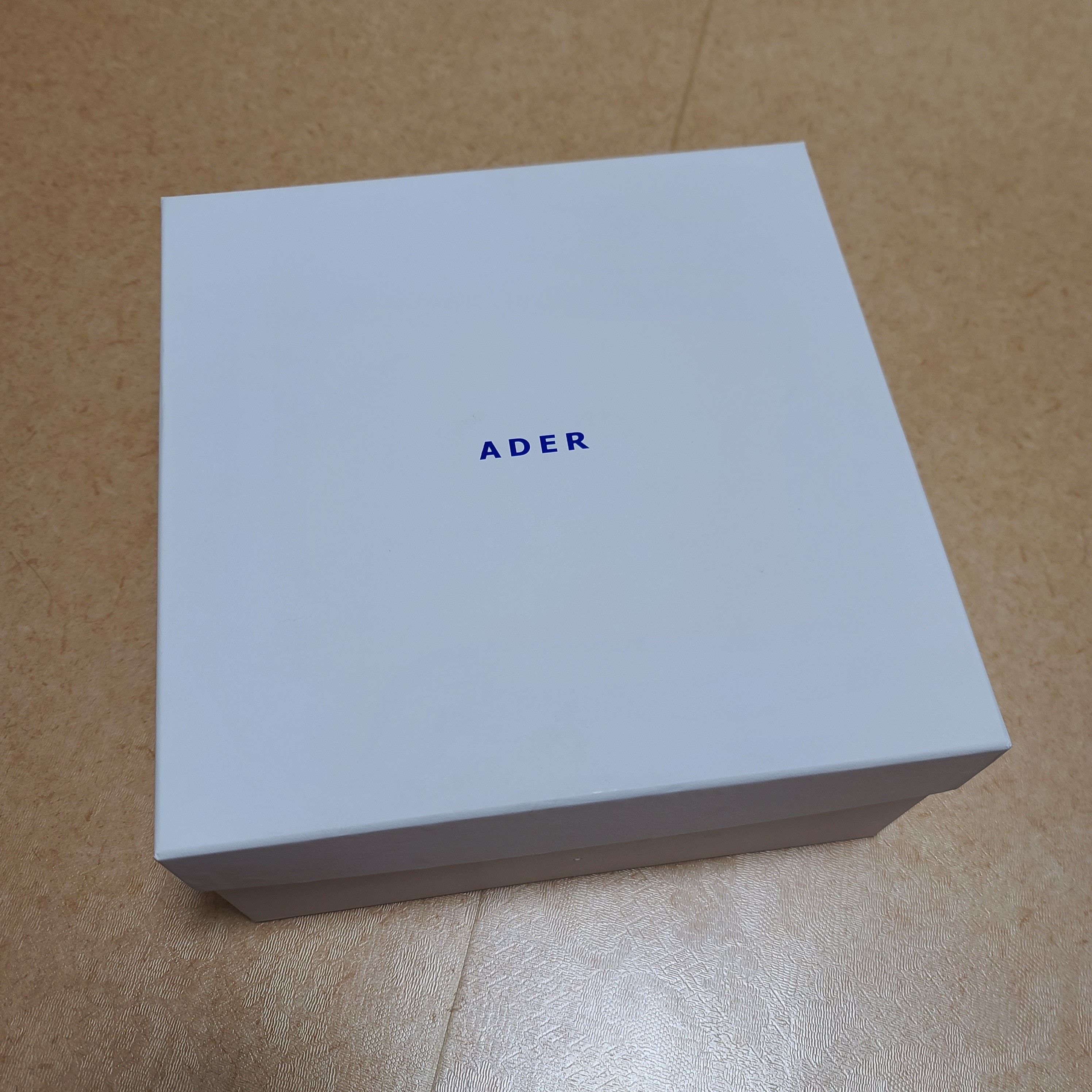 Ader Error Small Shopper Bag Noir 착용 스타일 - 3