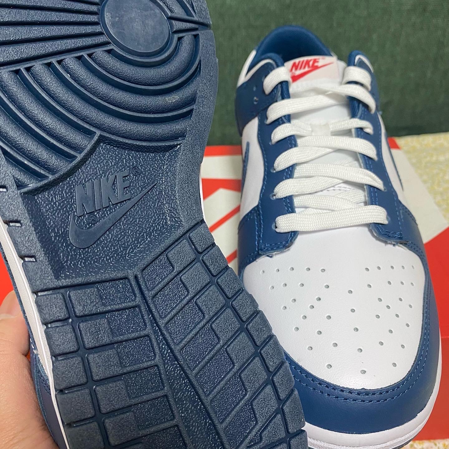 Nike Dunk Low Retro Valerian Blue 착용 스타일 - 4