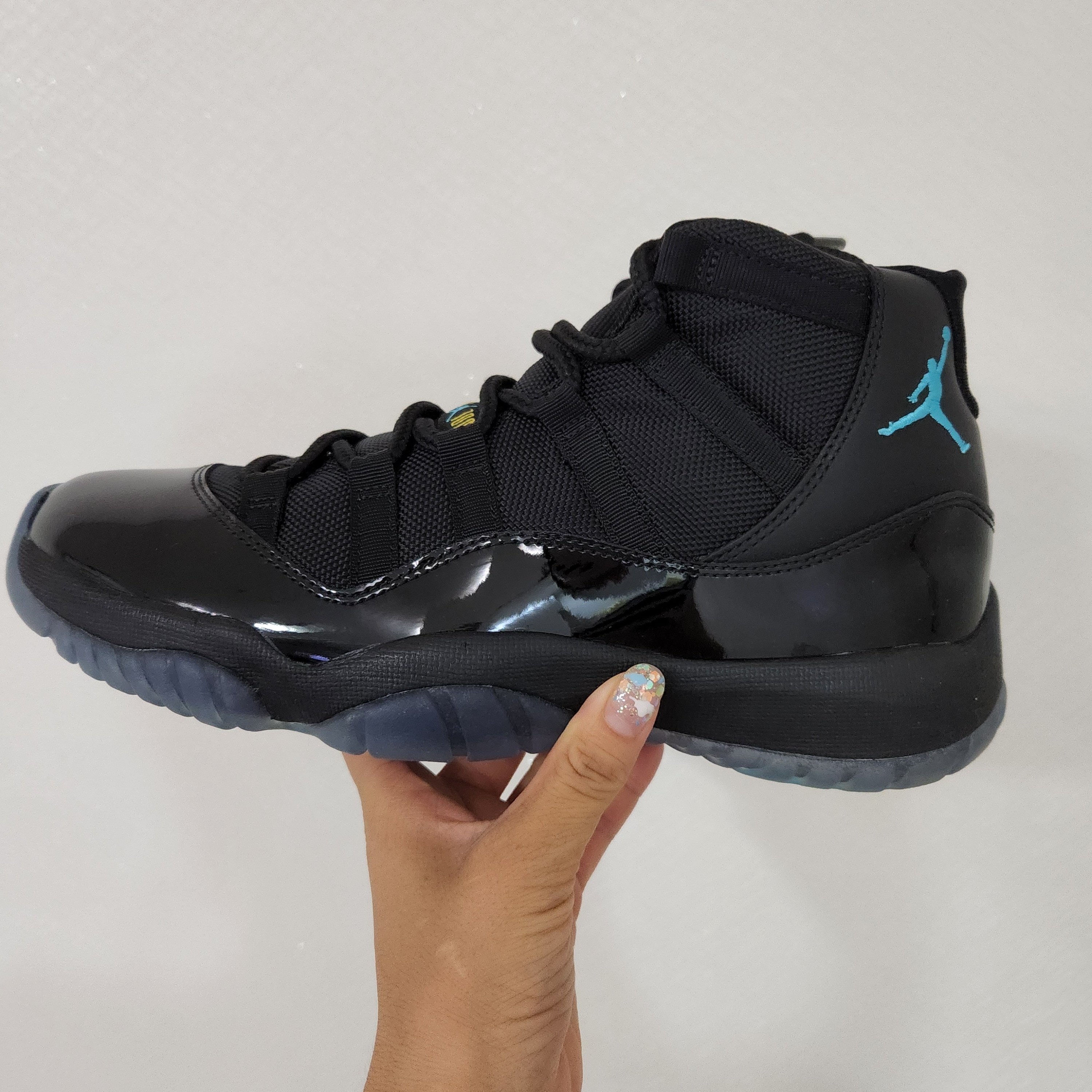 Jordan 11 Retro Gamma Blue 착용 스타일