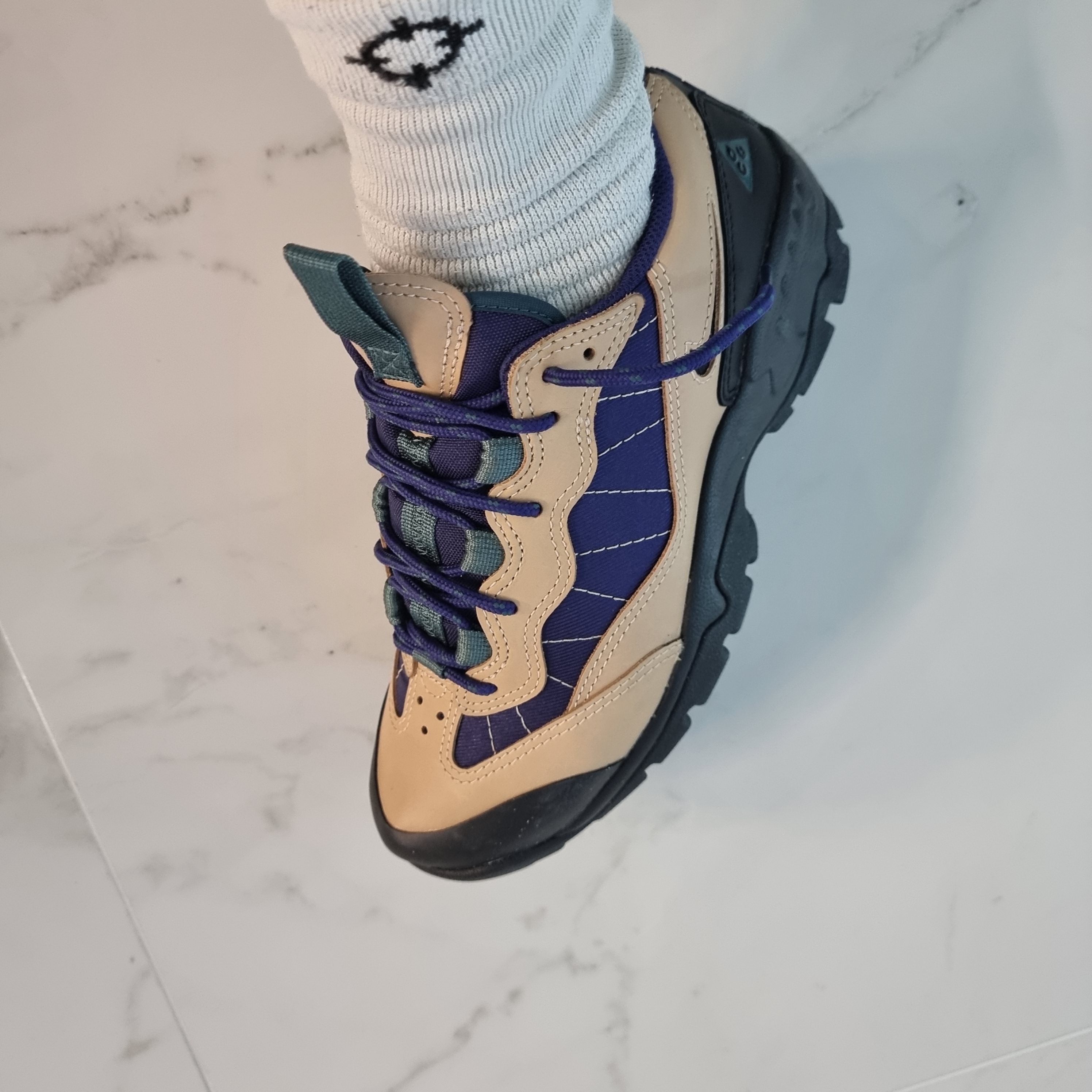 Nike ACG Air Mada Vachetta Tan 착용 스타일 - 2