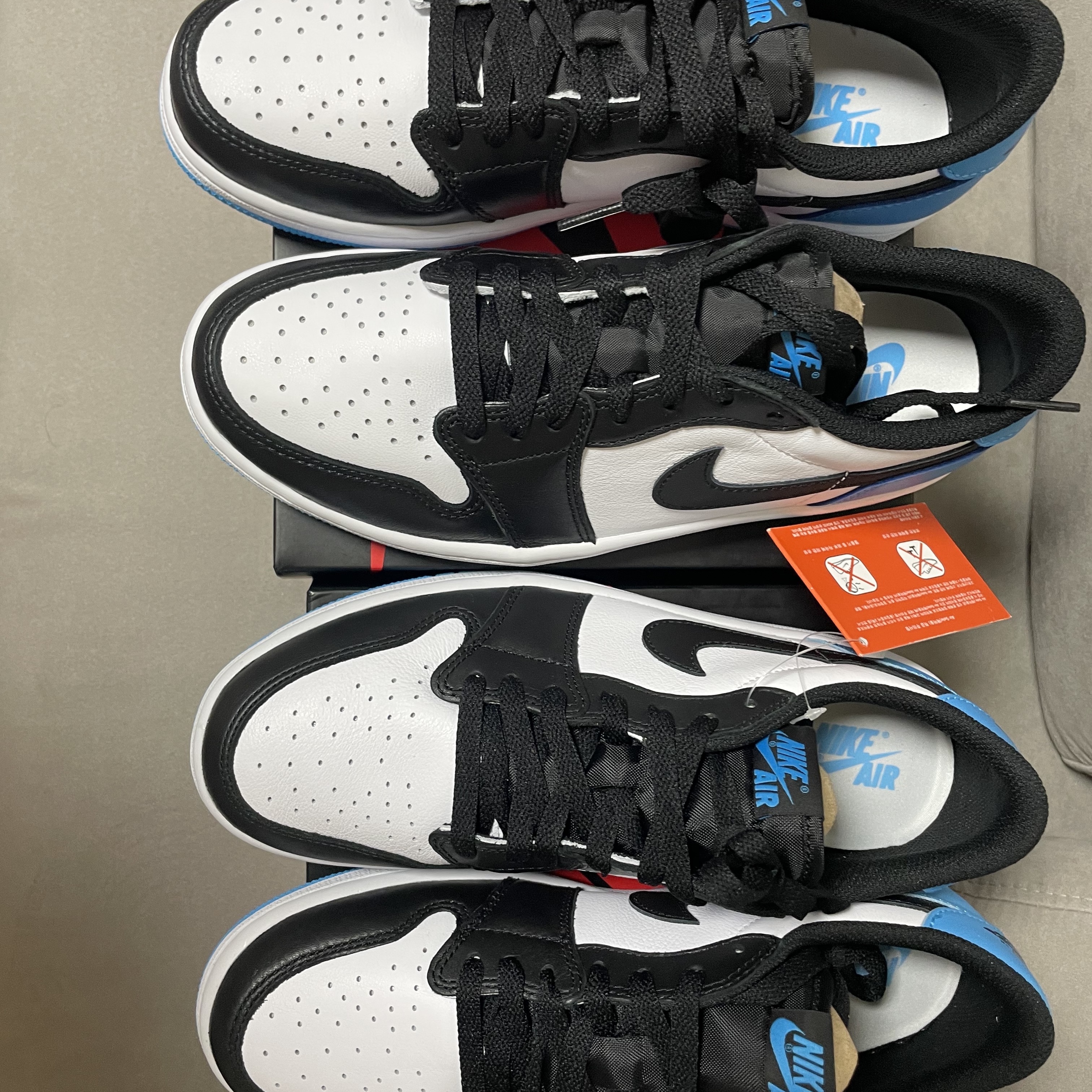 Jordan 1 Retro Low OG Black and Dark Powder Blue, (W) Jordan 1 Retro Low OG Black and Dark Powder Blue 착용 스타일 - 1
