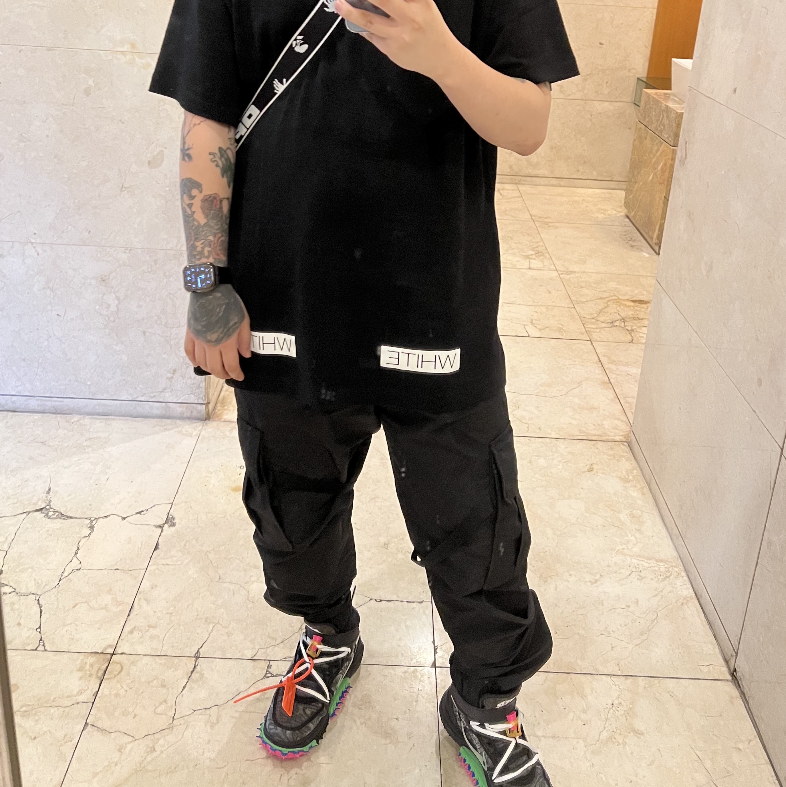 Nike x Off-White Air Force 1 Mid SP Black, Off-White x Amore Pacific Protection Box (Without Cosmetics) 착용 스타일
