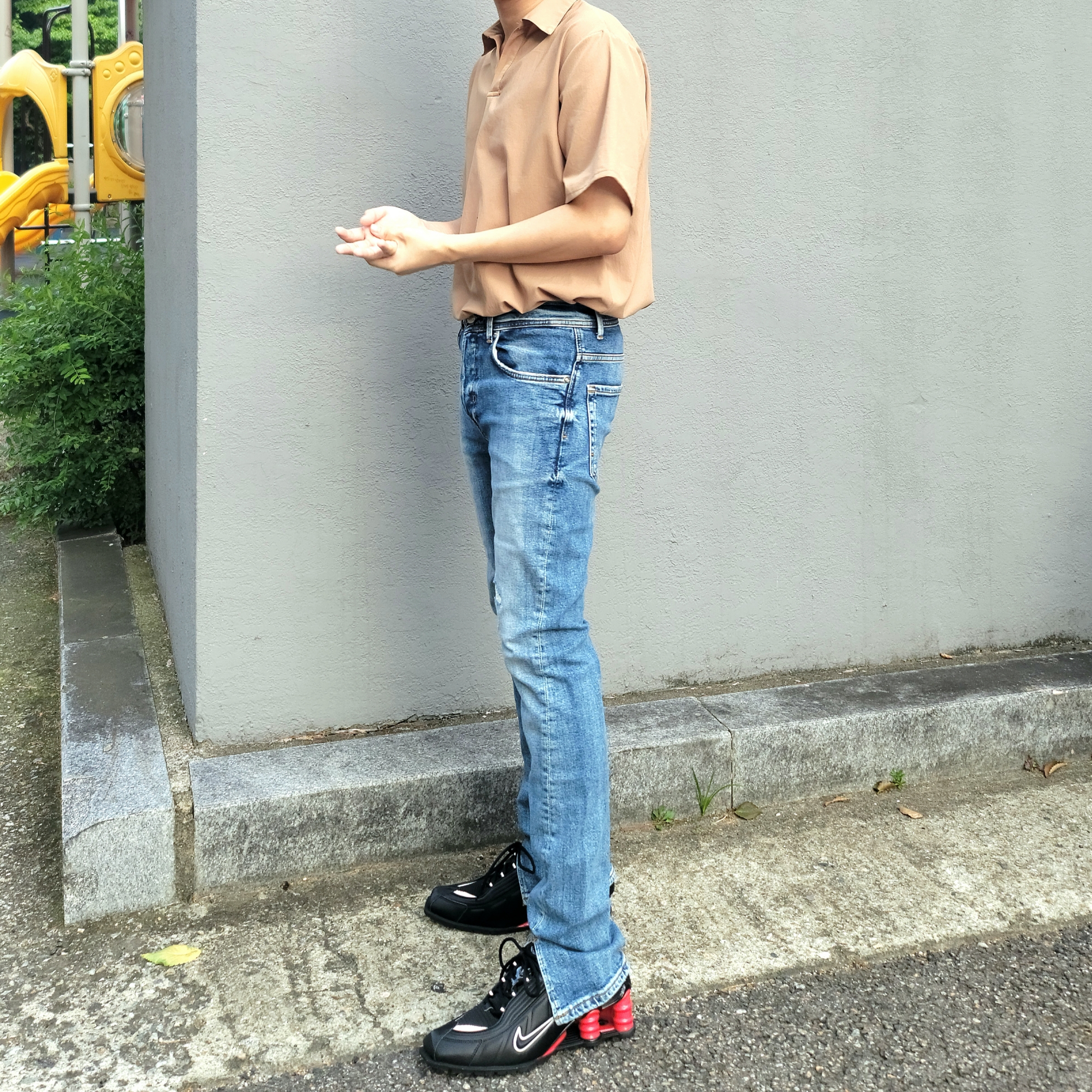Nike x Martine Rose Shox MR4 Black 착용 스타일