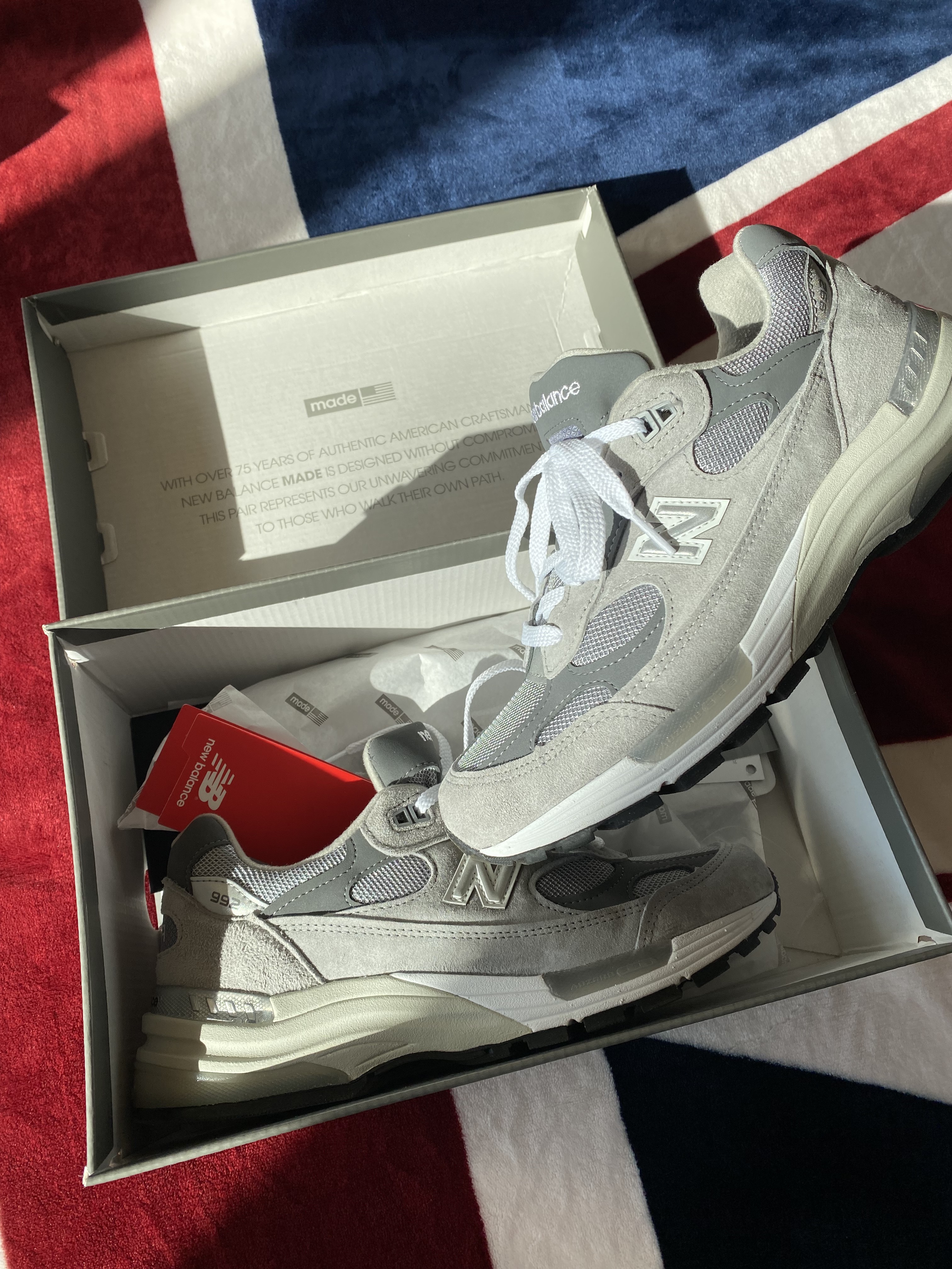 New Balance 992 Made in USA Grey - D Standard 착용 스타일
