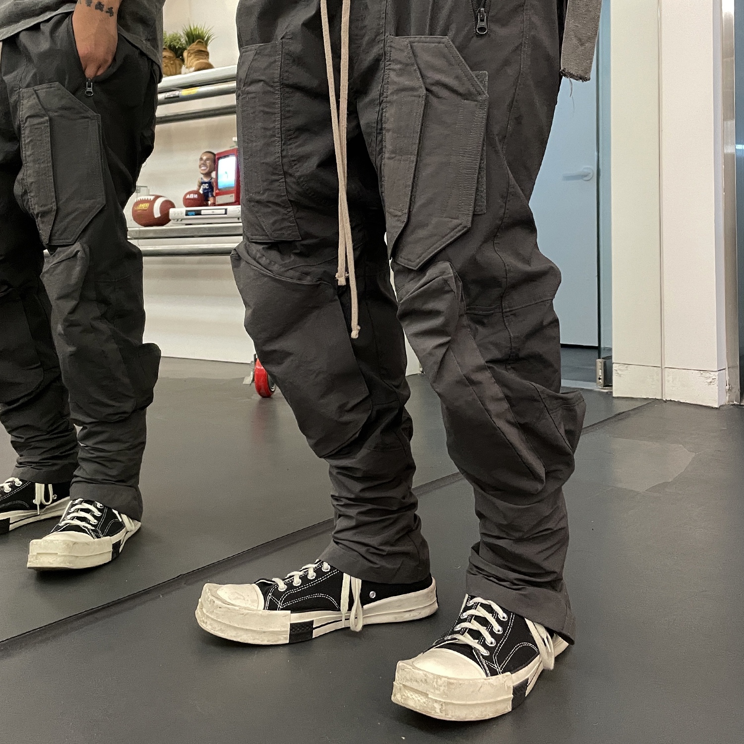 Converse x Drkshdw Turbodrk Chuck 70 Hi Black 착용 스타일 - 3