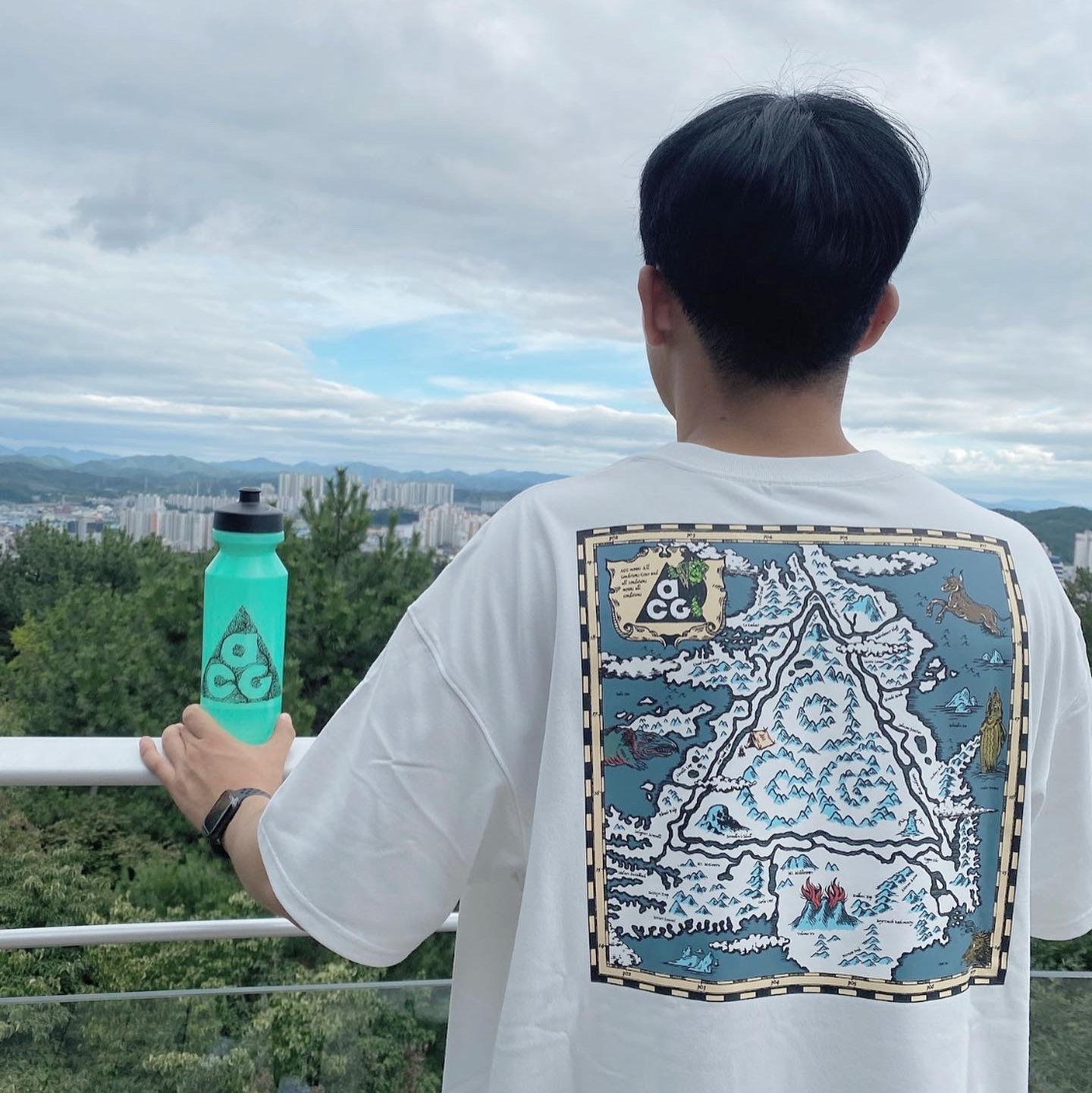 Nike ACG Iceland Map T-Shirt Summit White - US/EU 착용 스타일