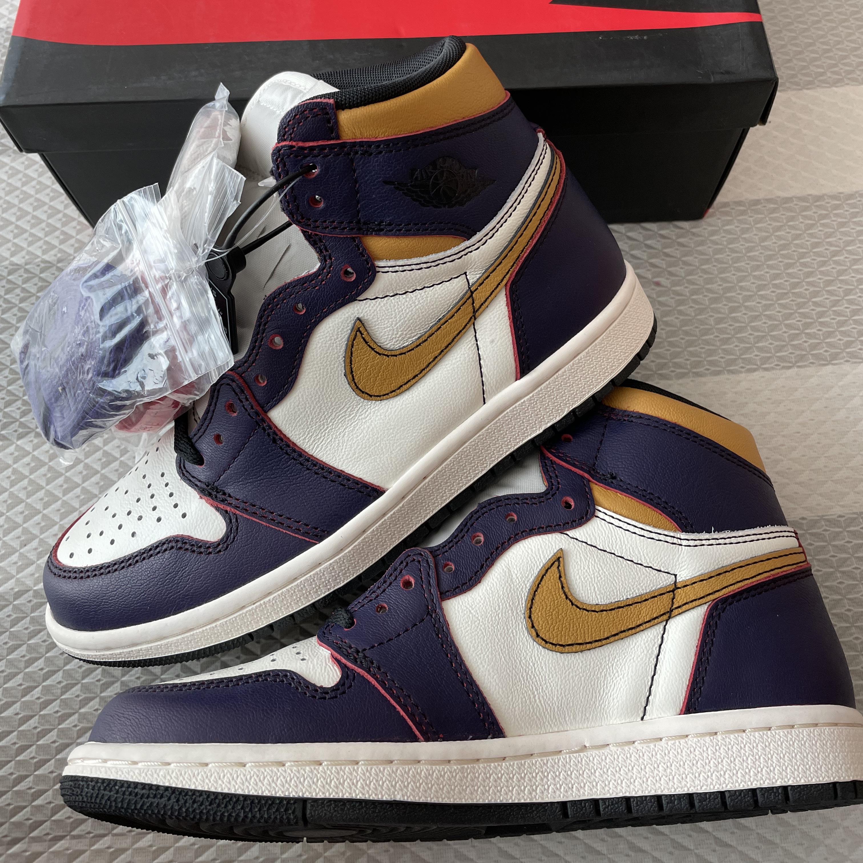 Jordan 1 Retro High OG Defiant SB LA to Chicago 착용 스타일 - 4