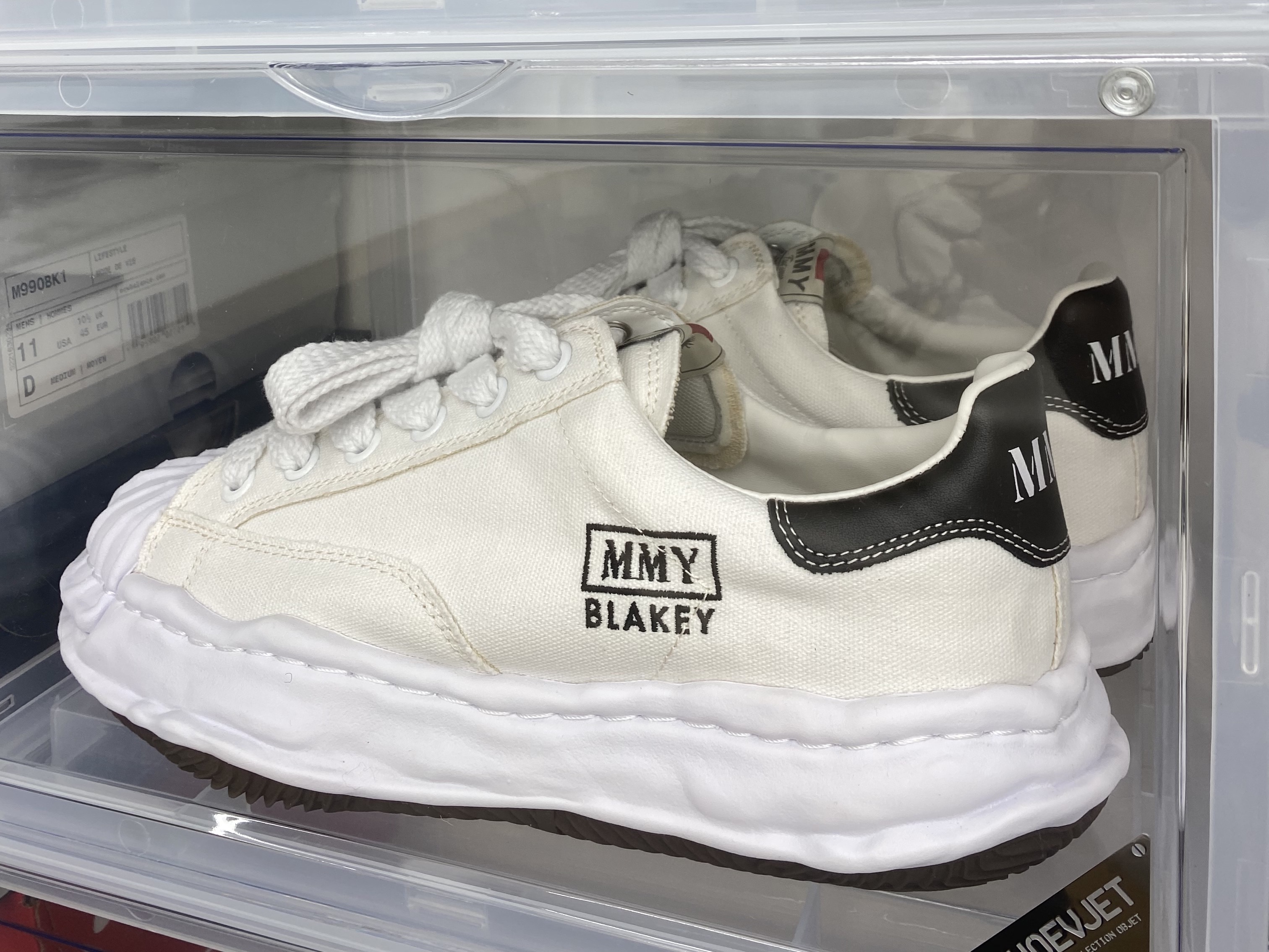 Maison Mihara Yasuhiro Blakey OG Sole Canvas Low-top Sneakers White 착용 스타일