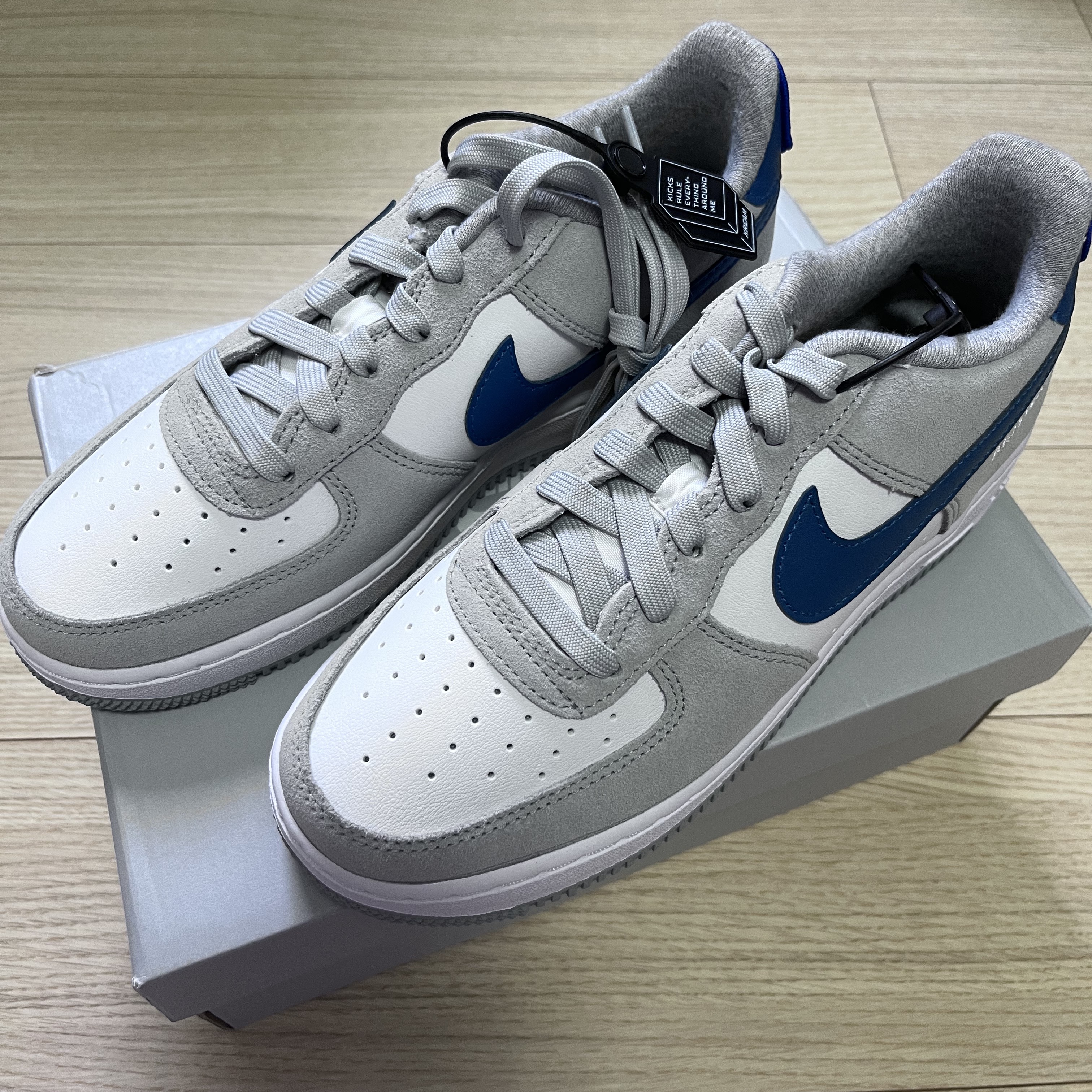 Nike Air Force 1 '07 LV8 Athletic Club Light Smoke Grey Marina, (GS) Nike Air Force 1 LV8 Athletic Club Light Smoke Grey Marina 착용 스타일