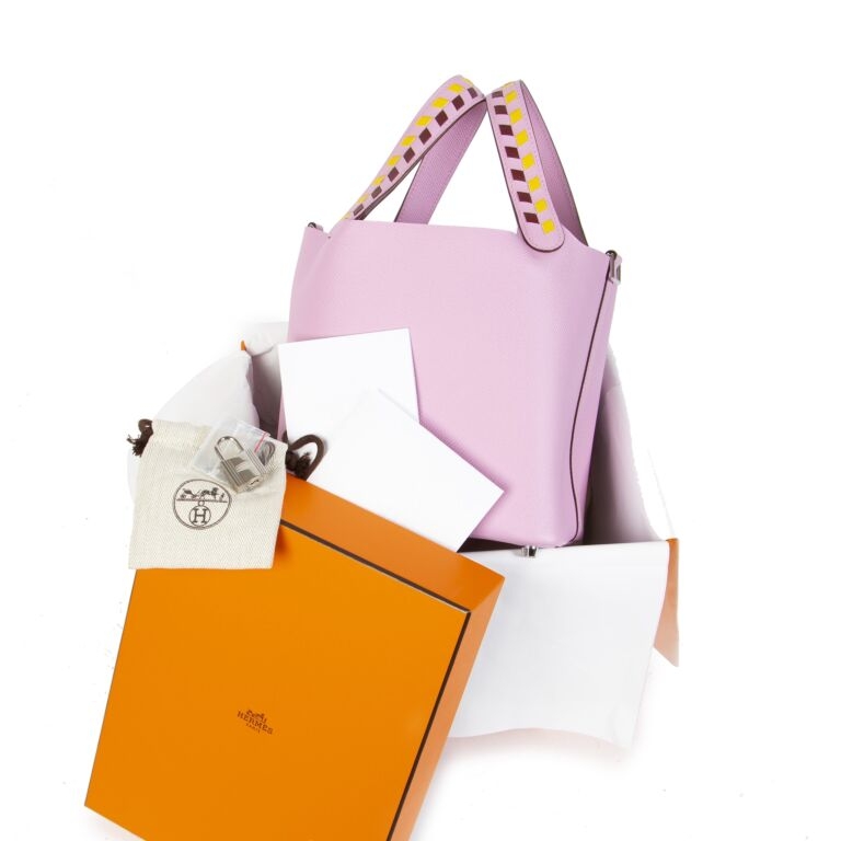 Hermes Picotin Lock 22 Bag Tressage Epsom & Palladium Mauve Sylvestre 착용 스타일