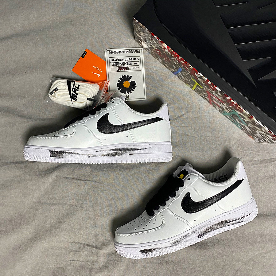 Nike x Peaceminusone Air Force 1 Low Para-Noise 2.0 착용 스타일