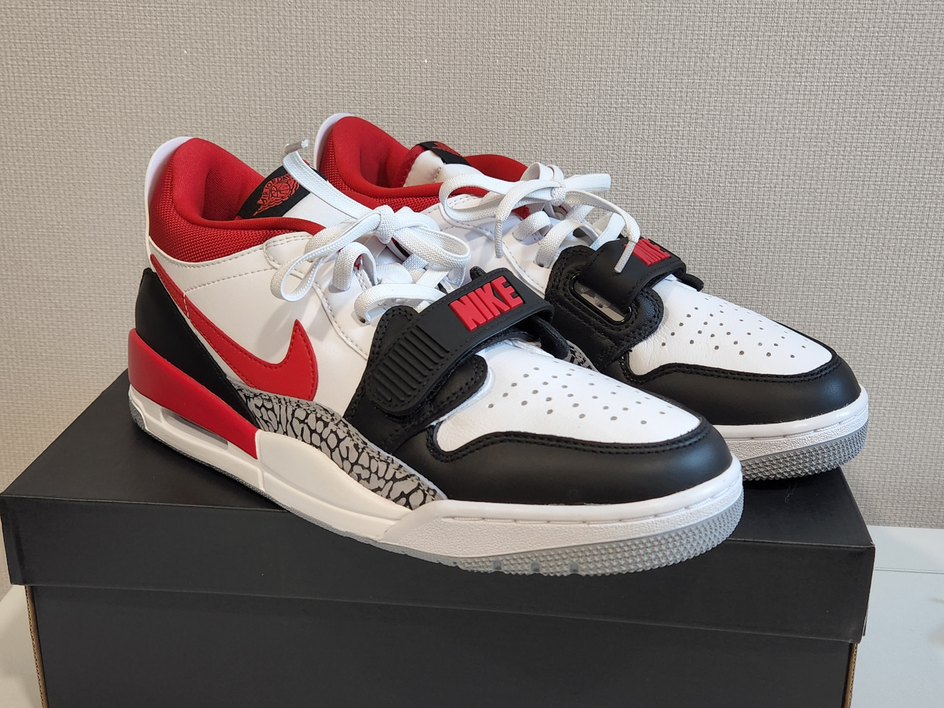 Jordan Legacy 312 Low Fire Red 착용 스타일 - 1