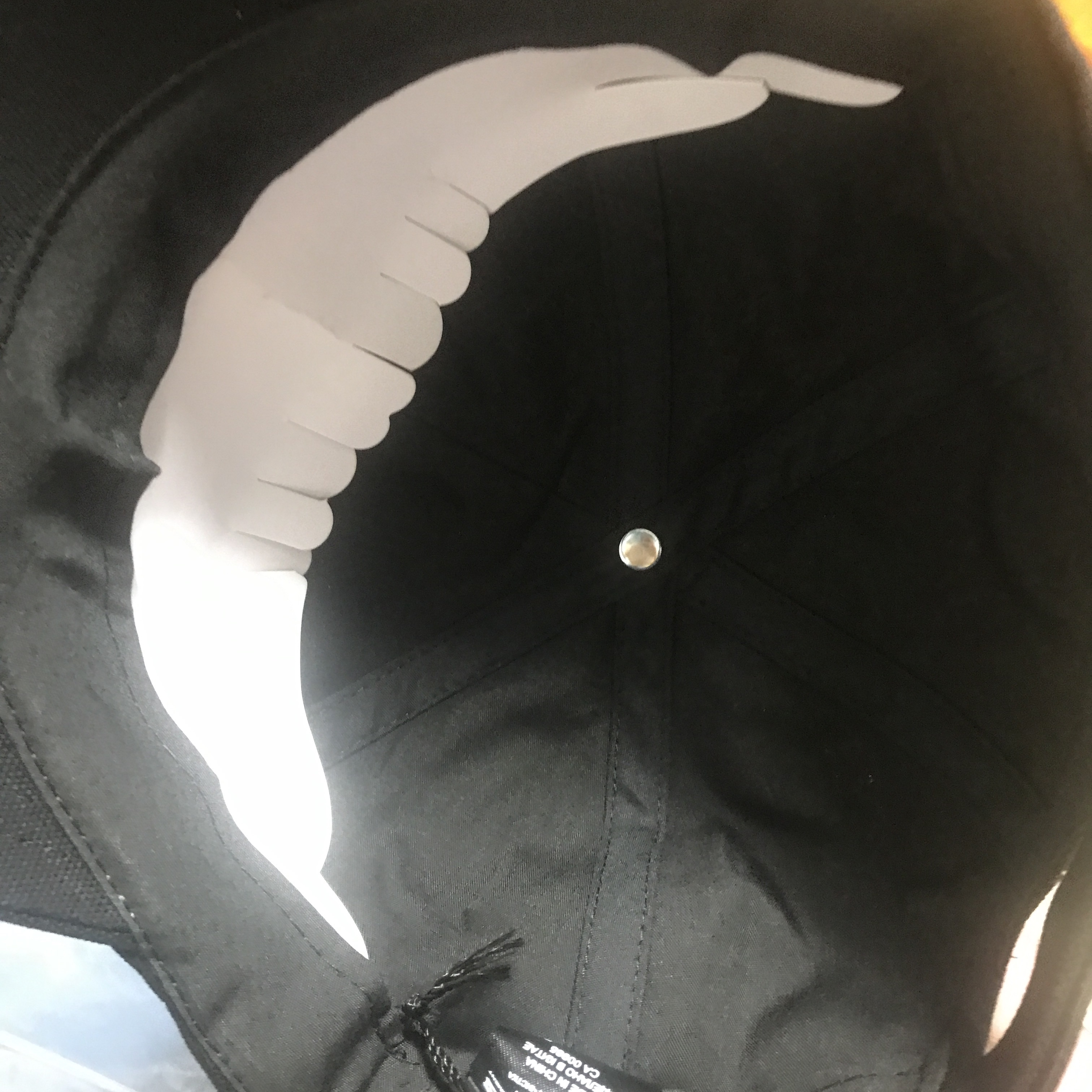 Isabel Marant Tyronyh Cap Black Ecru 착용 스타일 - 5
